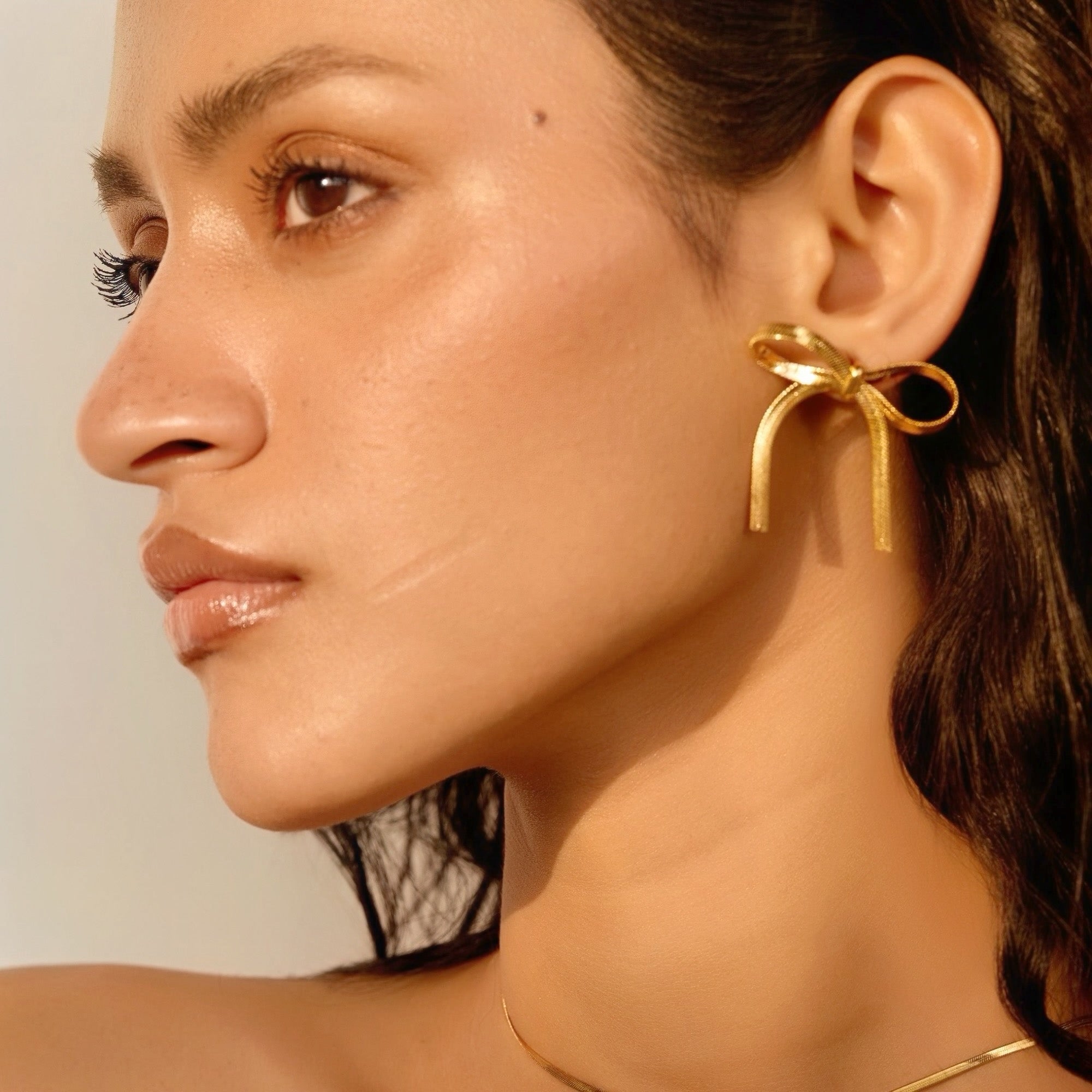 Holly Bow Stud Earring