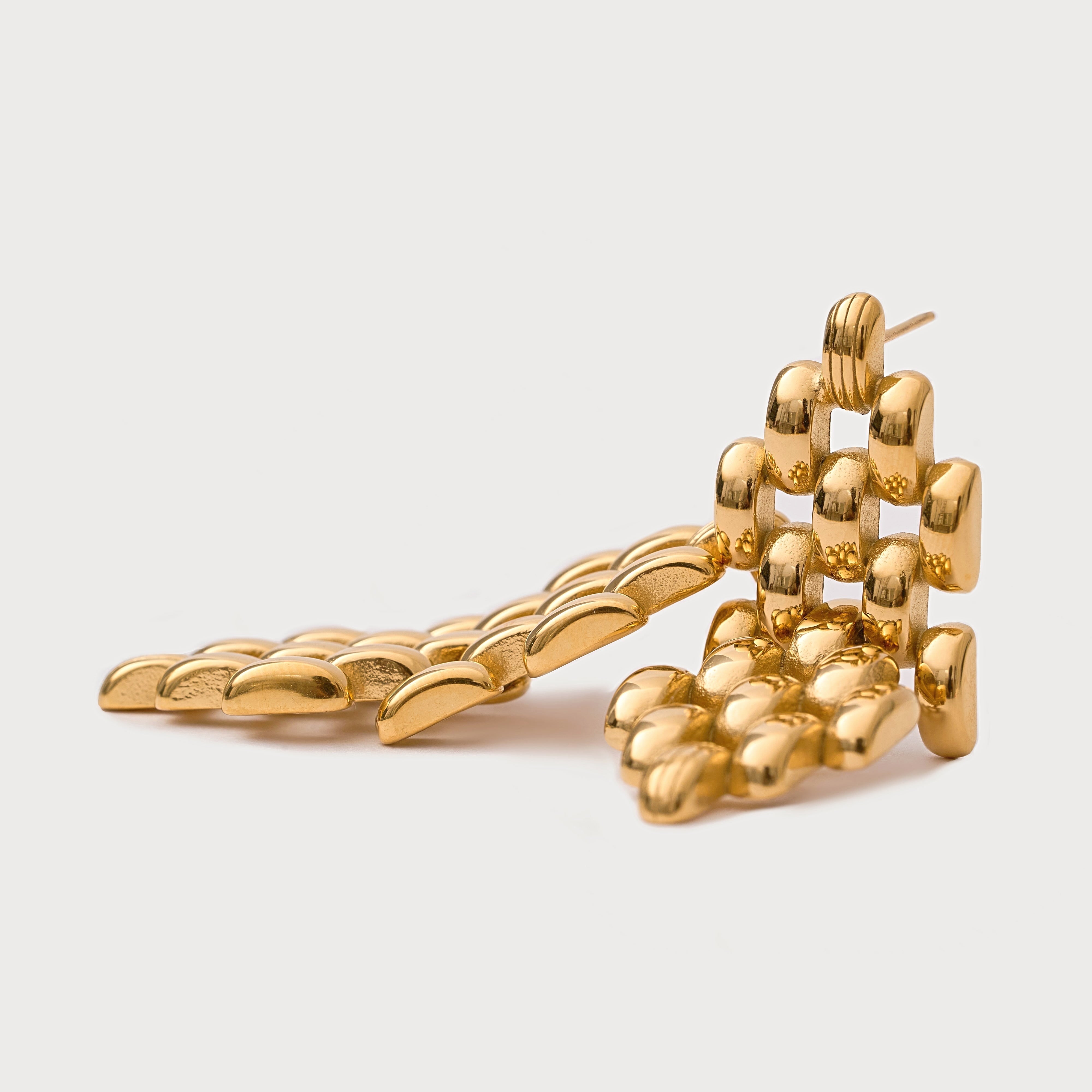 Diana Timeless Earrings in 18K Gold Plated