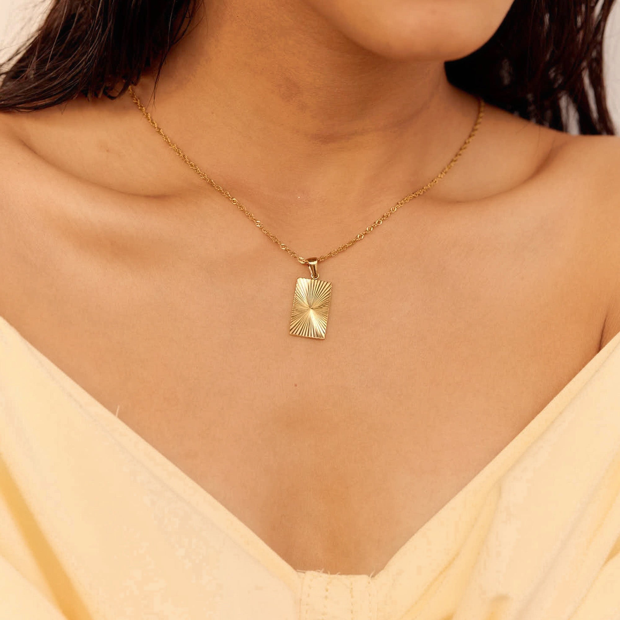 Helena Sunbeam Necklace in 18K Gold Plated