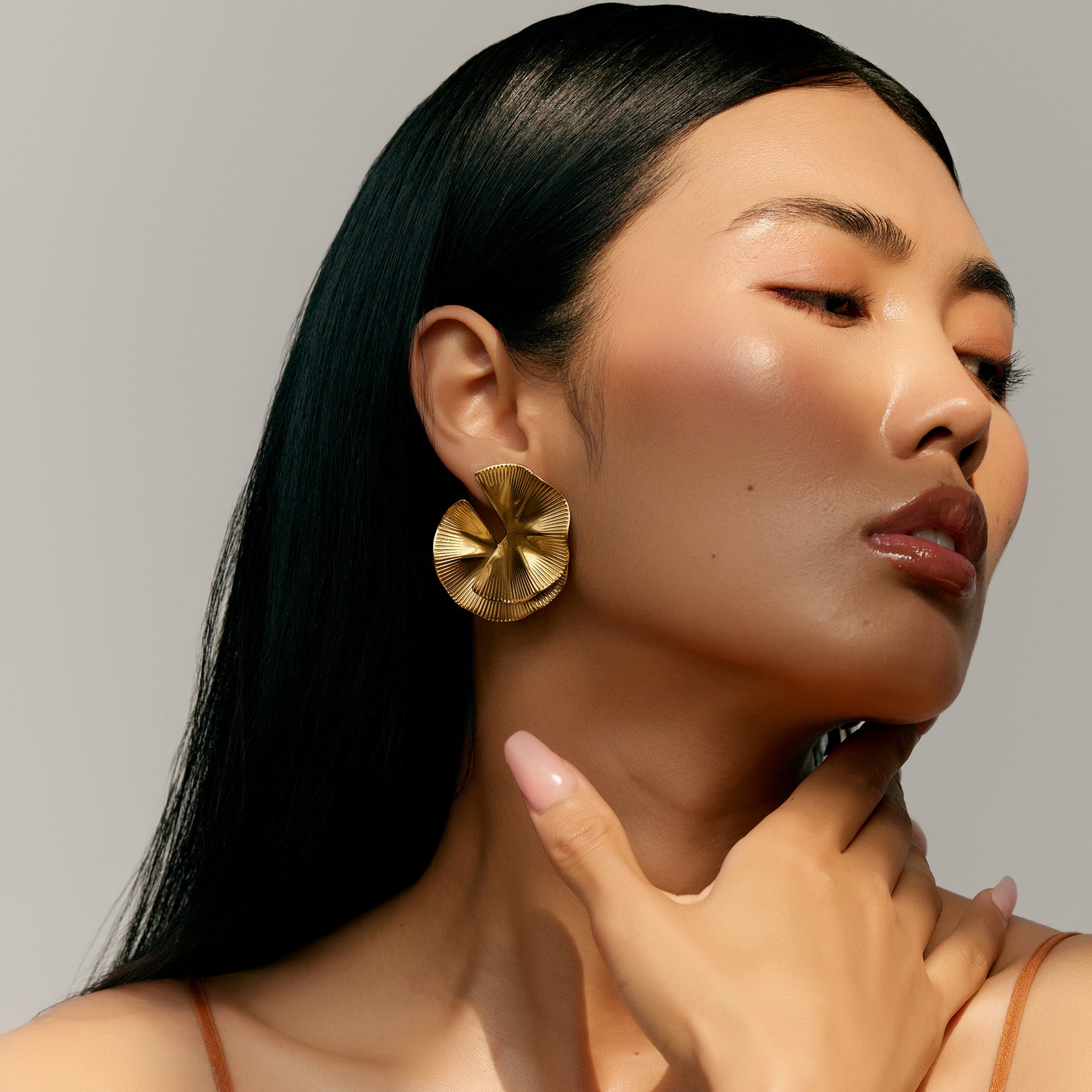 Aphrodite Gold Earrings in 18K Gold Plated