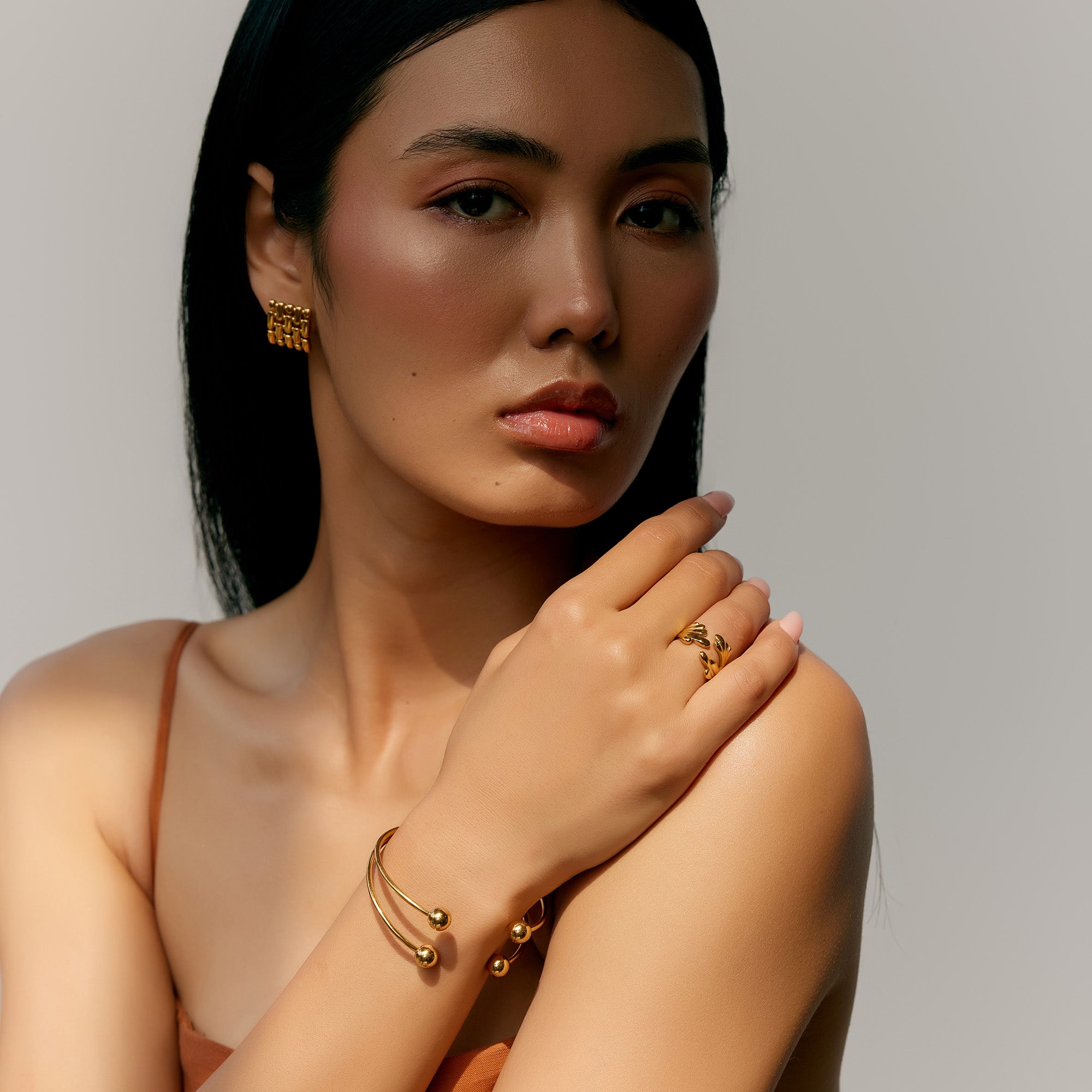 Jubilee Stud Earrings in 18K Gold Plated