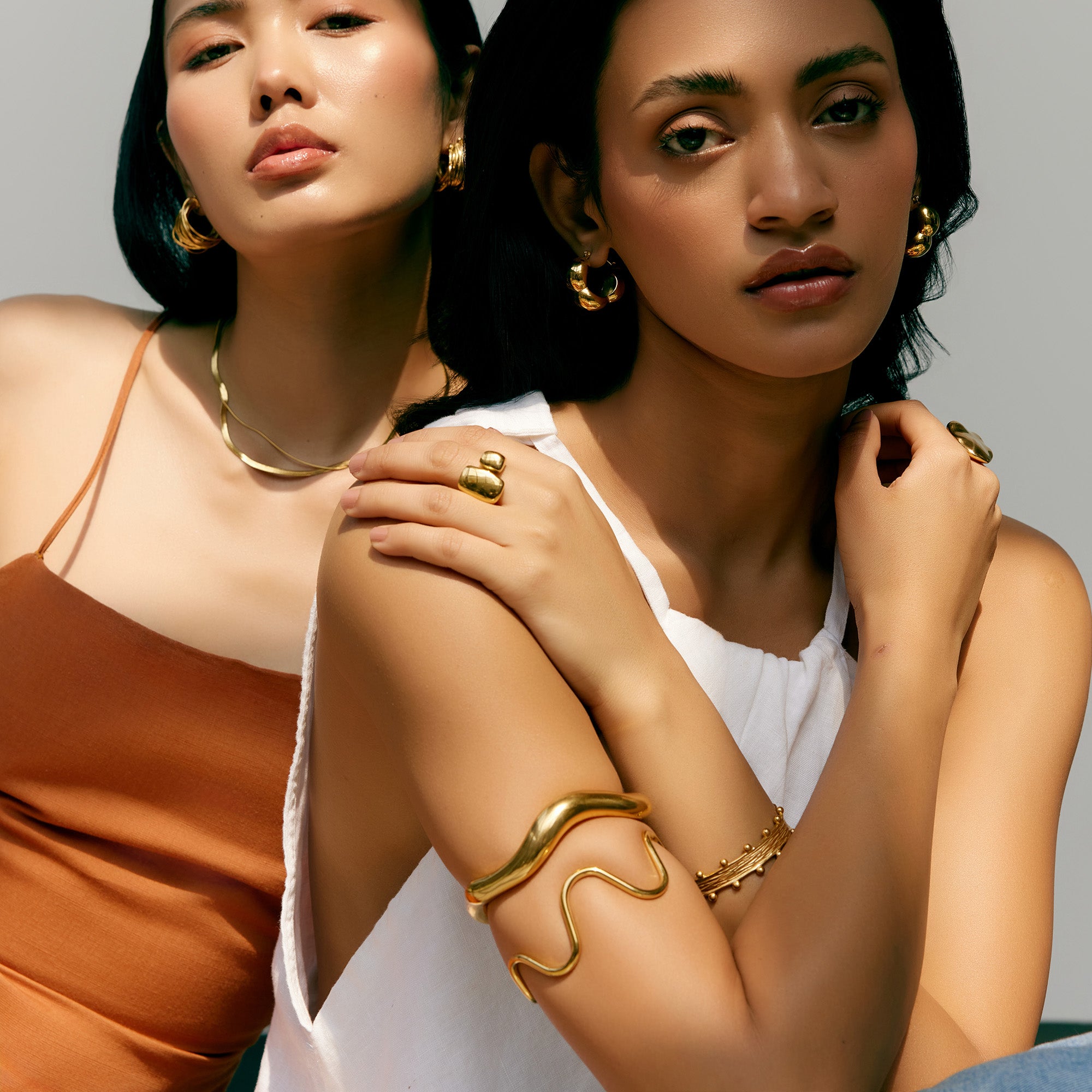 Amunet Cuff in 18K Gold Plated