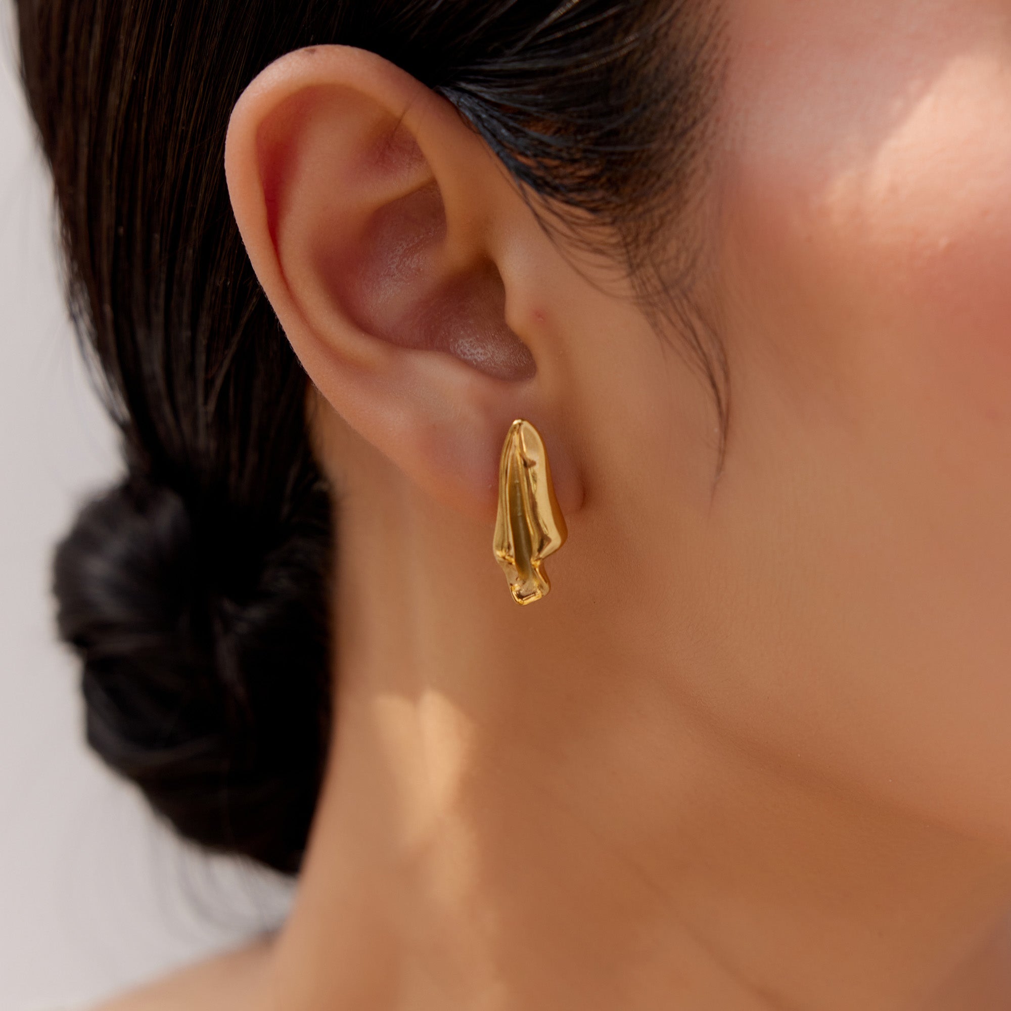 Eva Gold Earrings in 18K Gold Plated