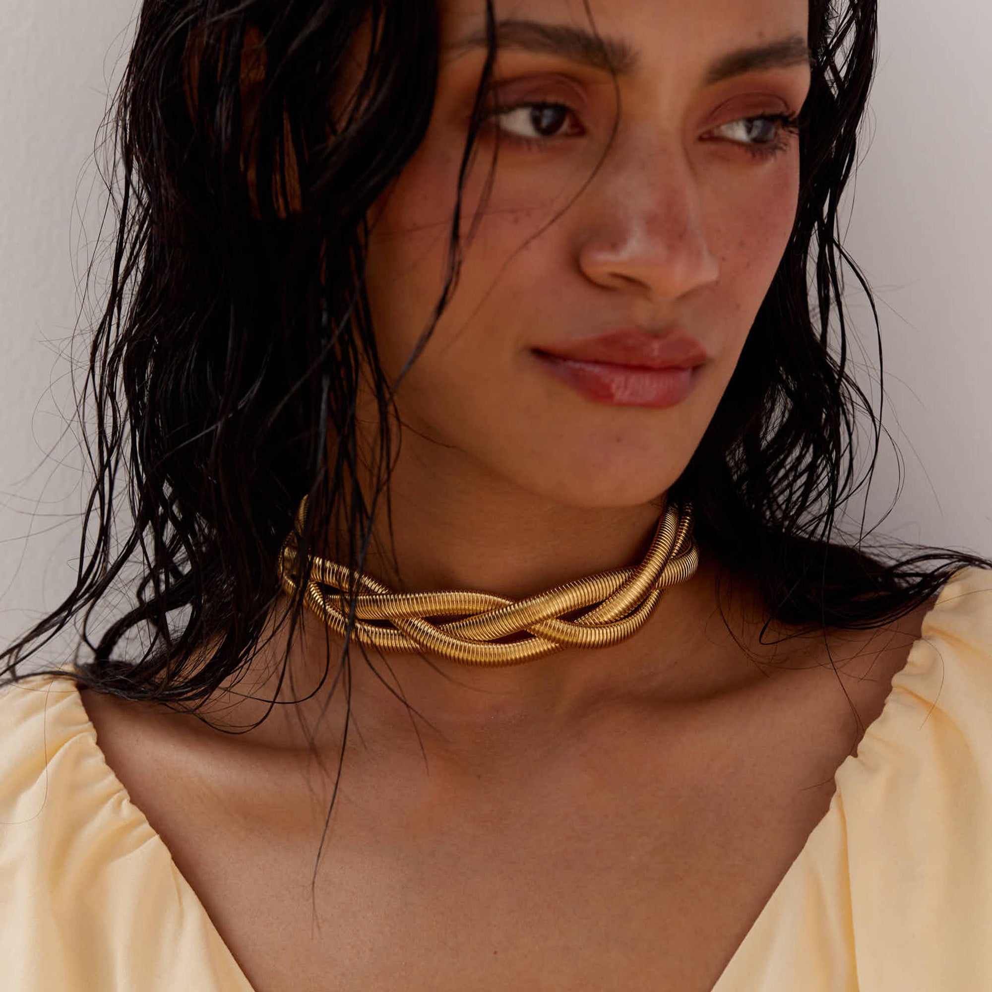 Maeve Majesty Choker