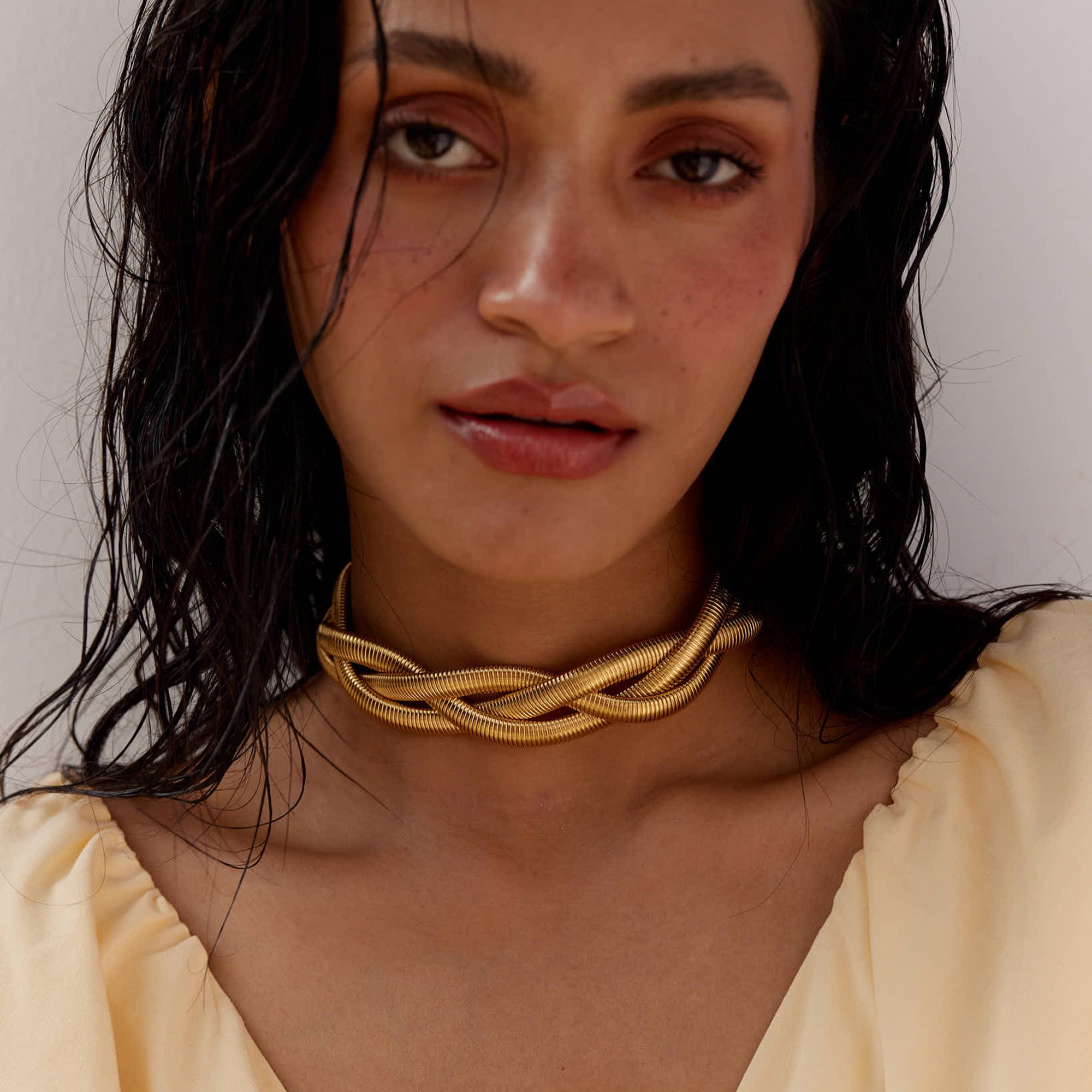 Maeve Majesty Choker