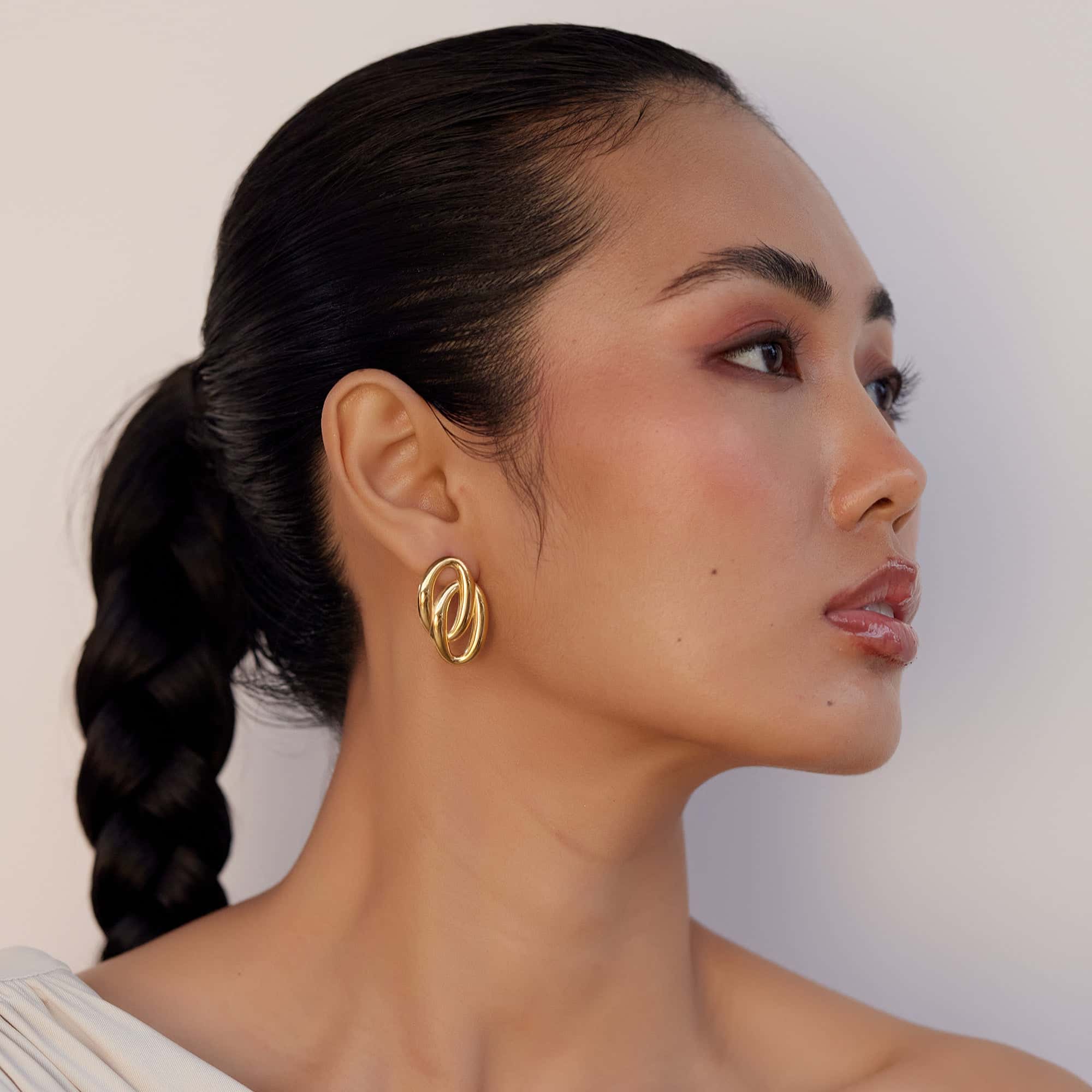 Penelope Drop Earrings in 18K Gold Plated