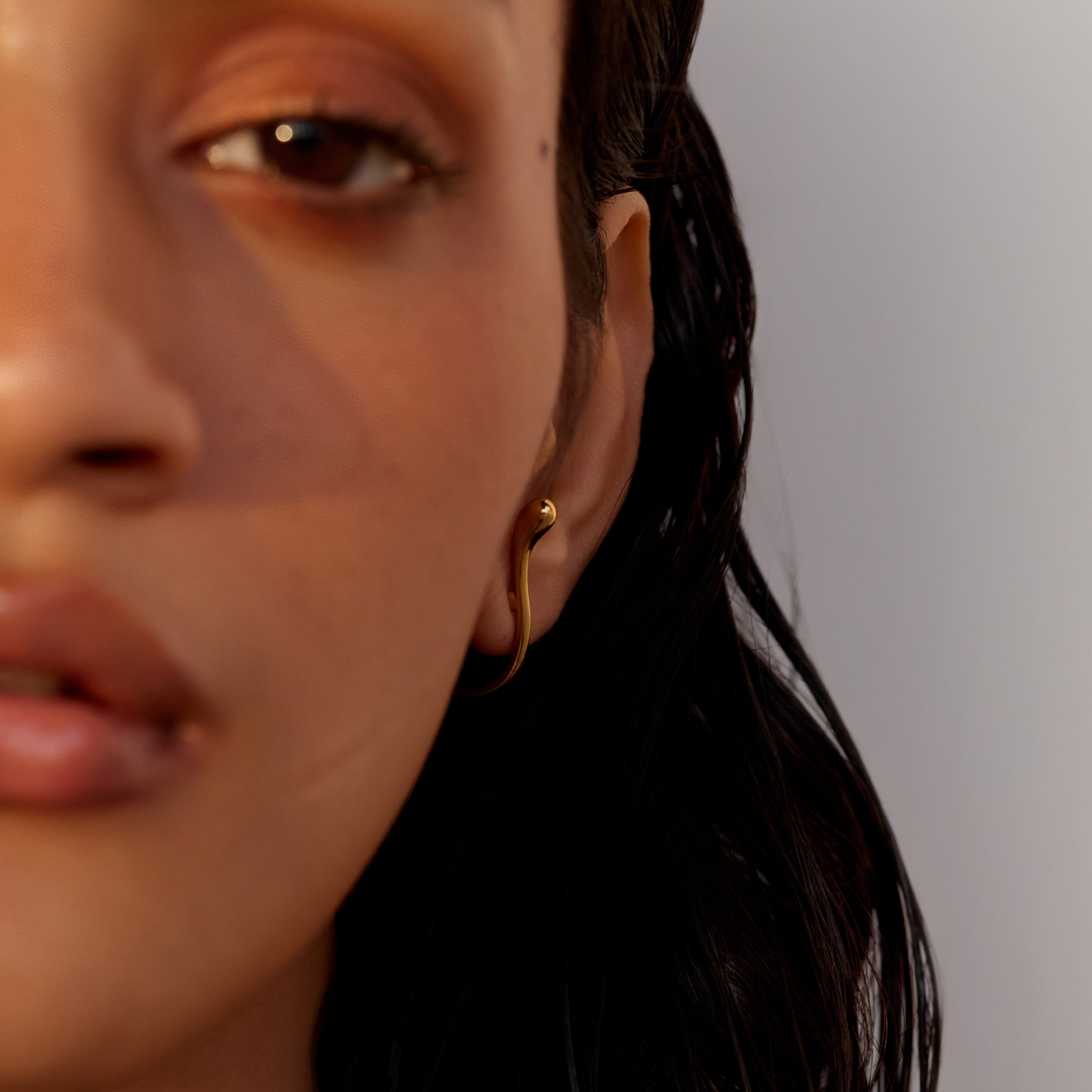 Uluwatu Waves Irregular Earrings in 18K Gold Plated