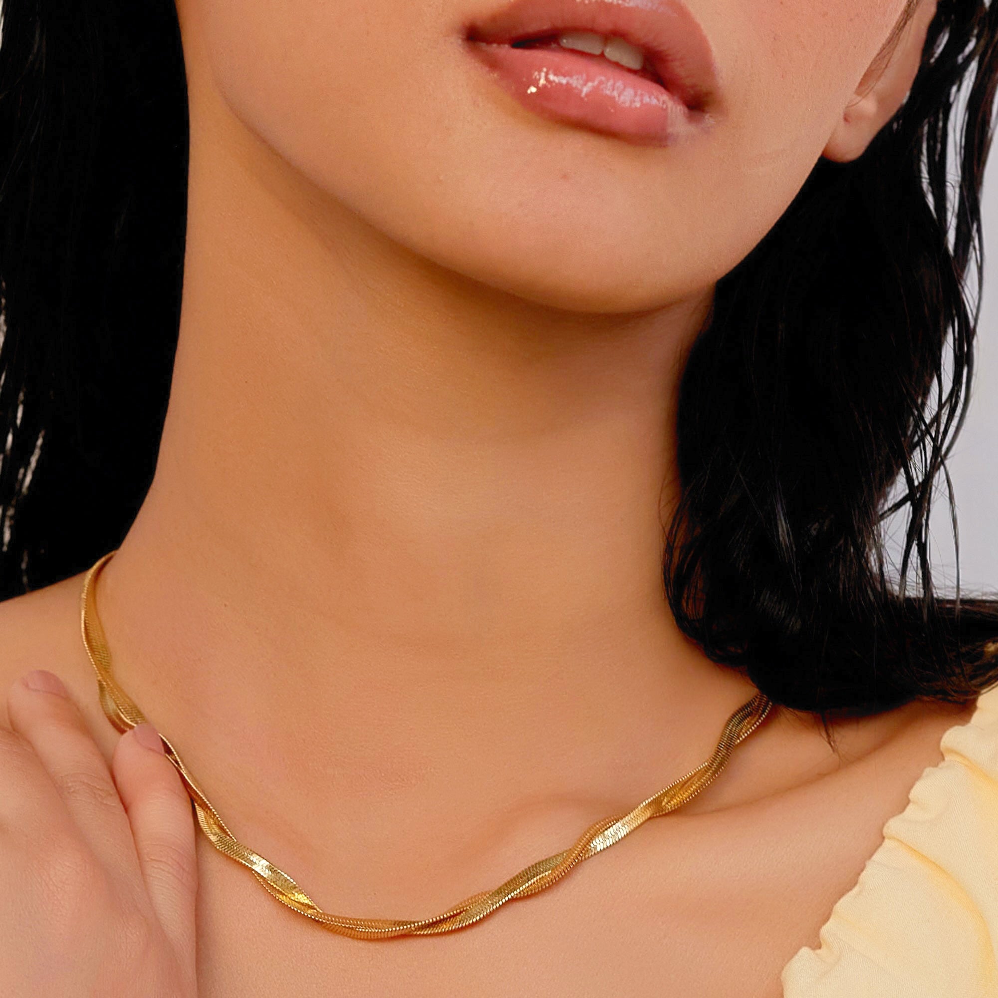 Ava Chain Necklace in 18K Gold Plated