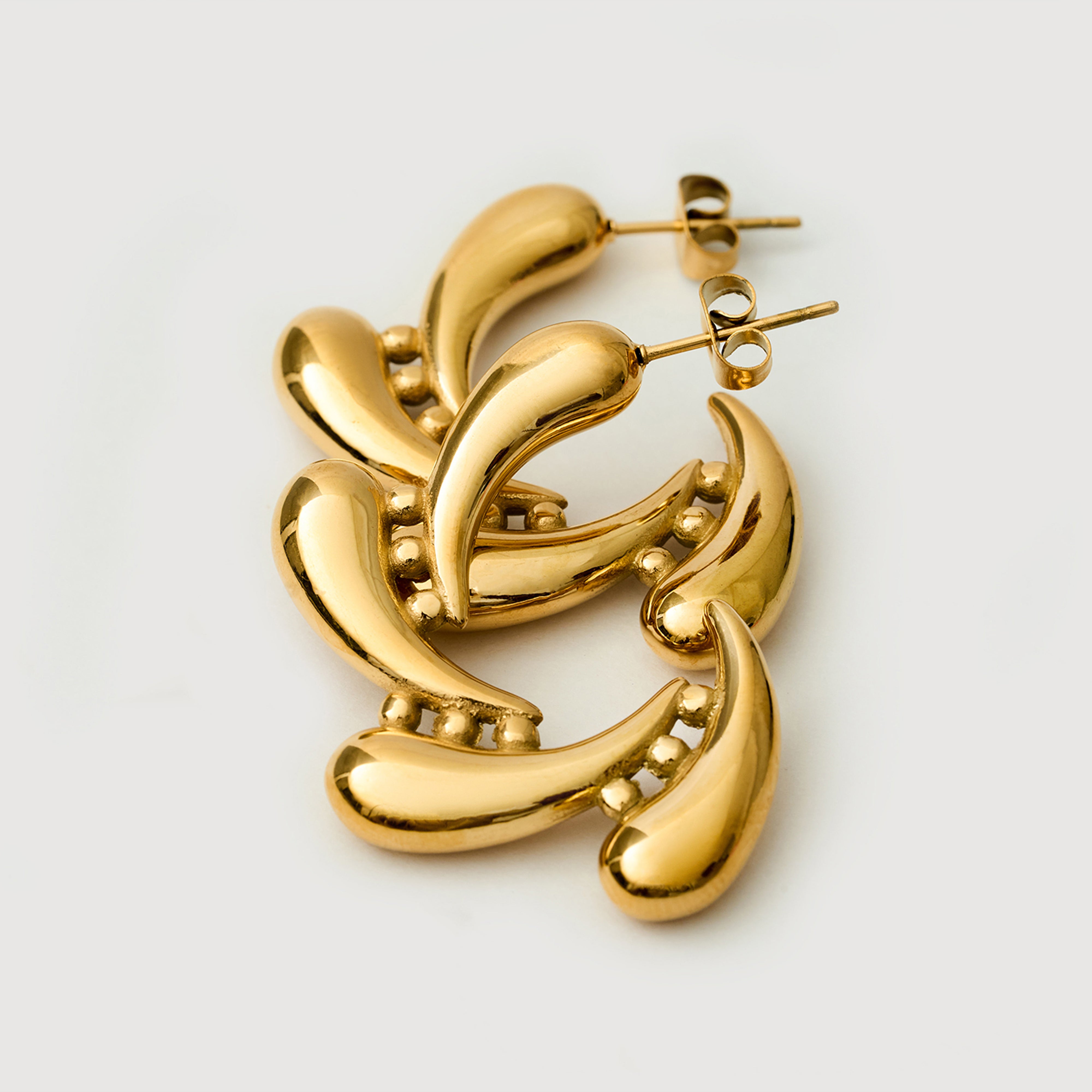 Nusa Dua Earrings in 18K Gold Plated
