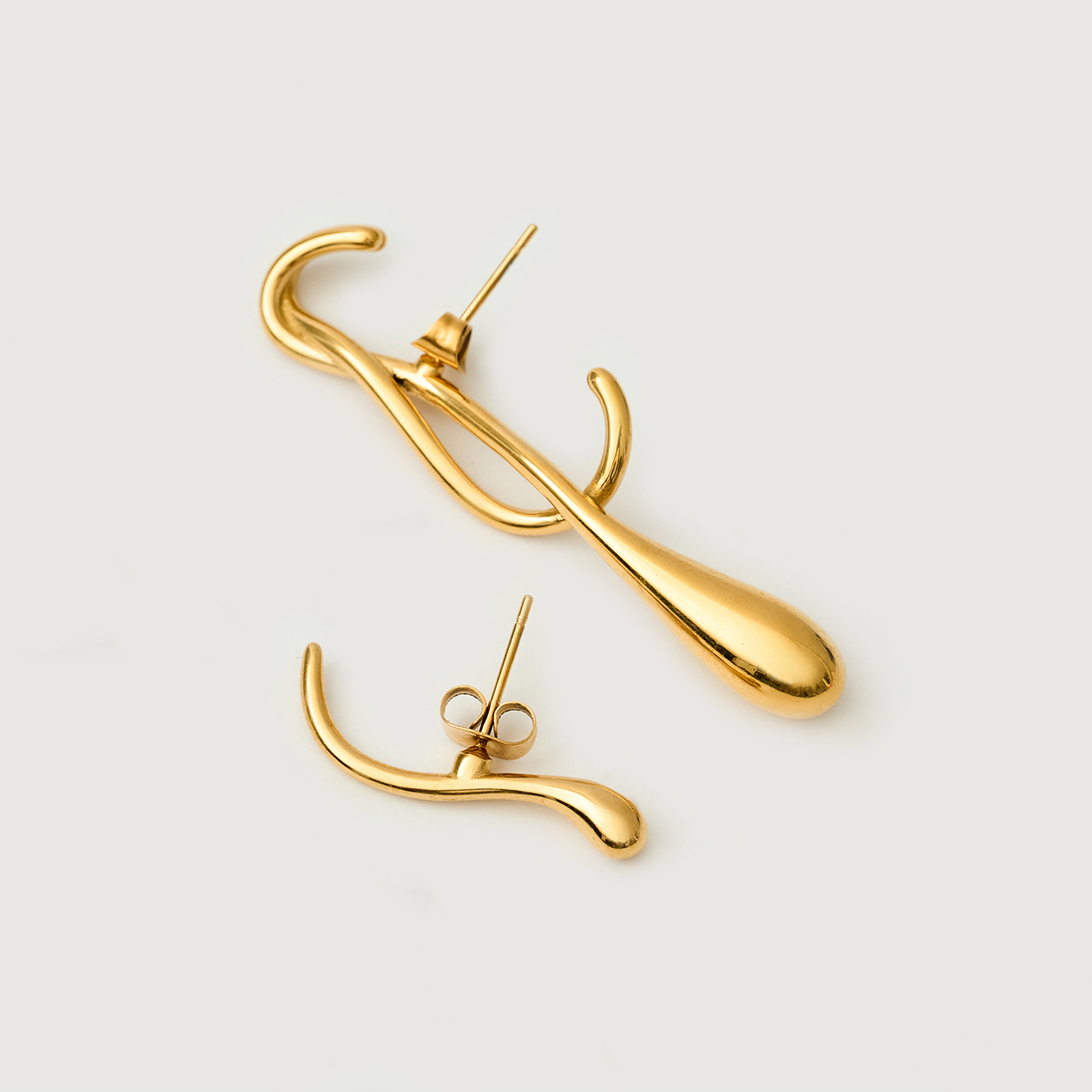 Uluwatu Waves Irregular Earrings in 18K Gold Plated