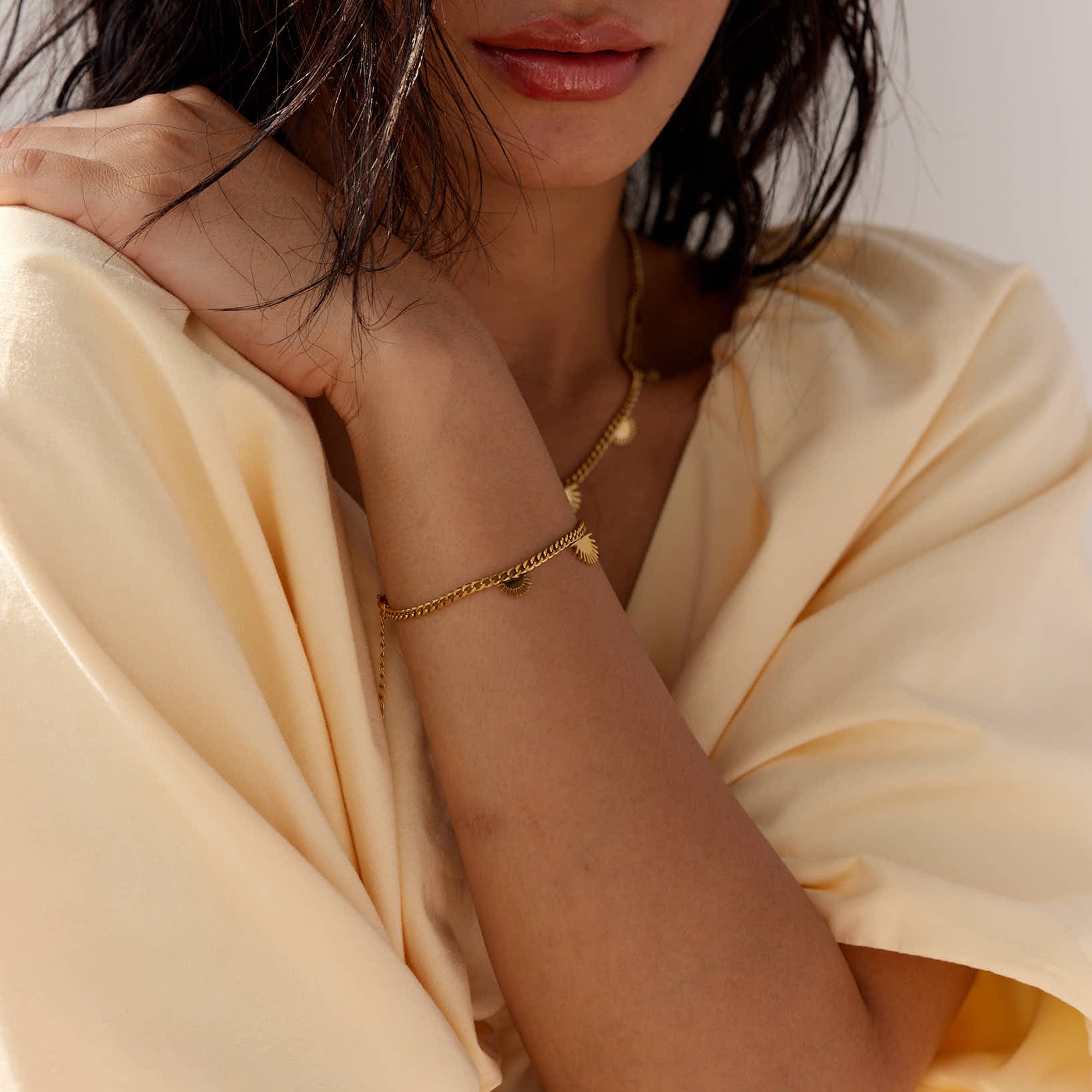 Batur Sunrise Motif Bracelet in 18K Gold Plated