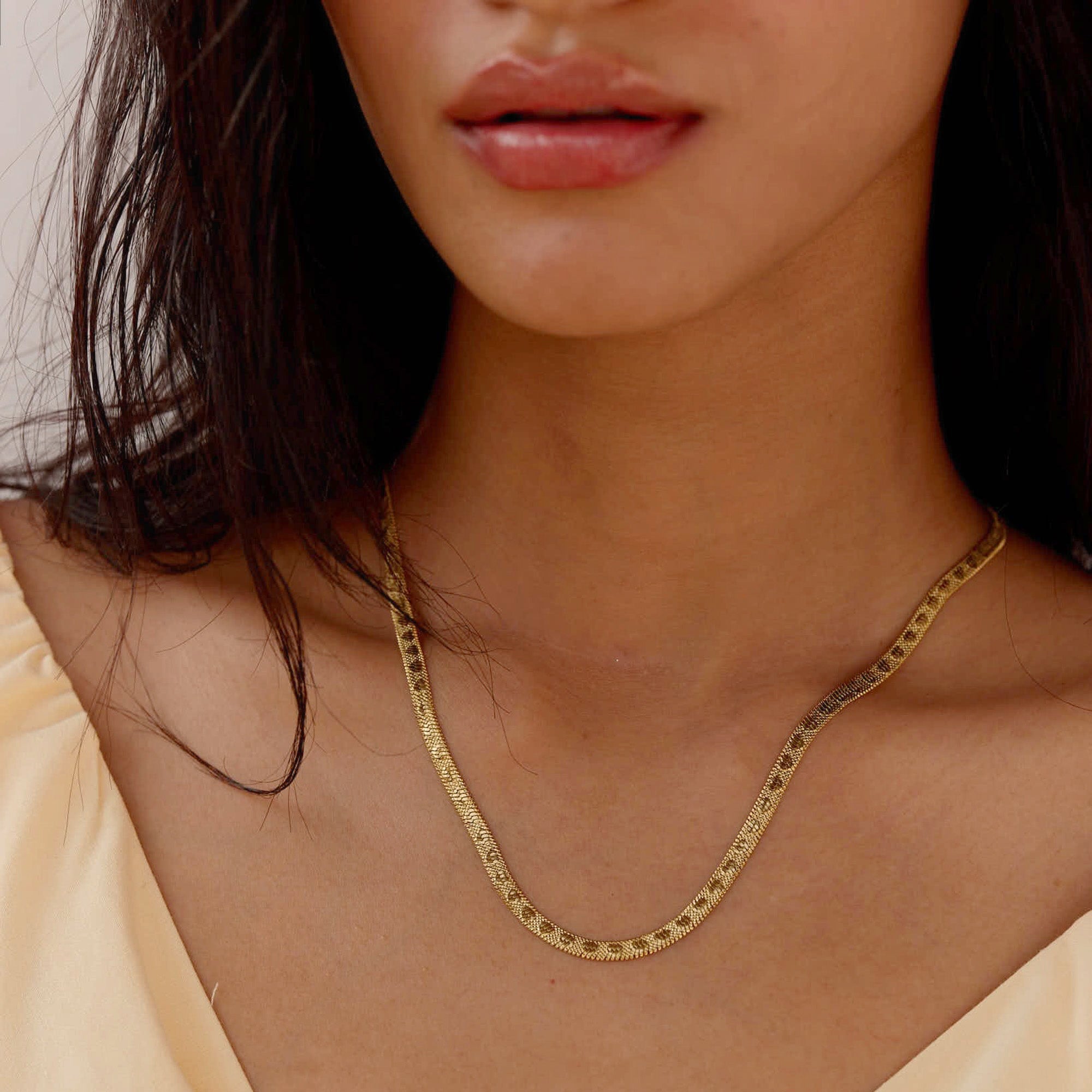 Ella Chain Necklace in 18K Gold Plated