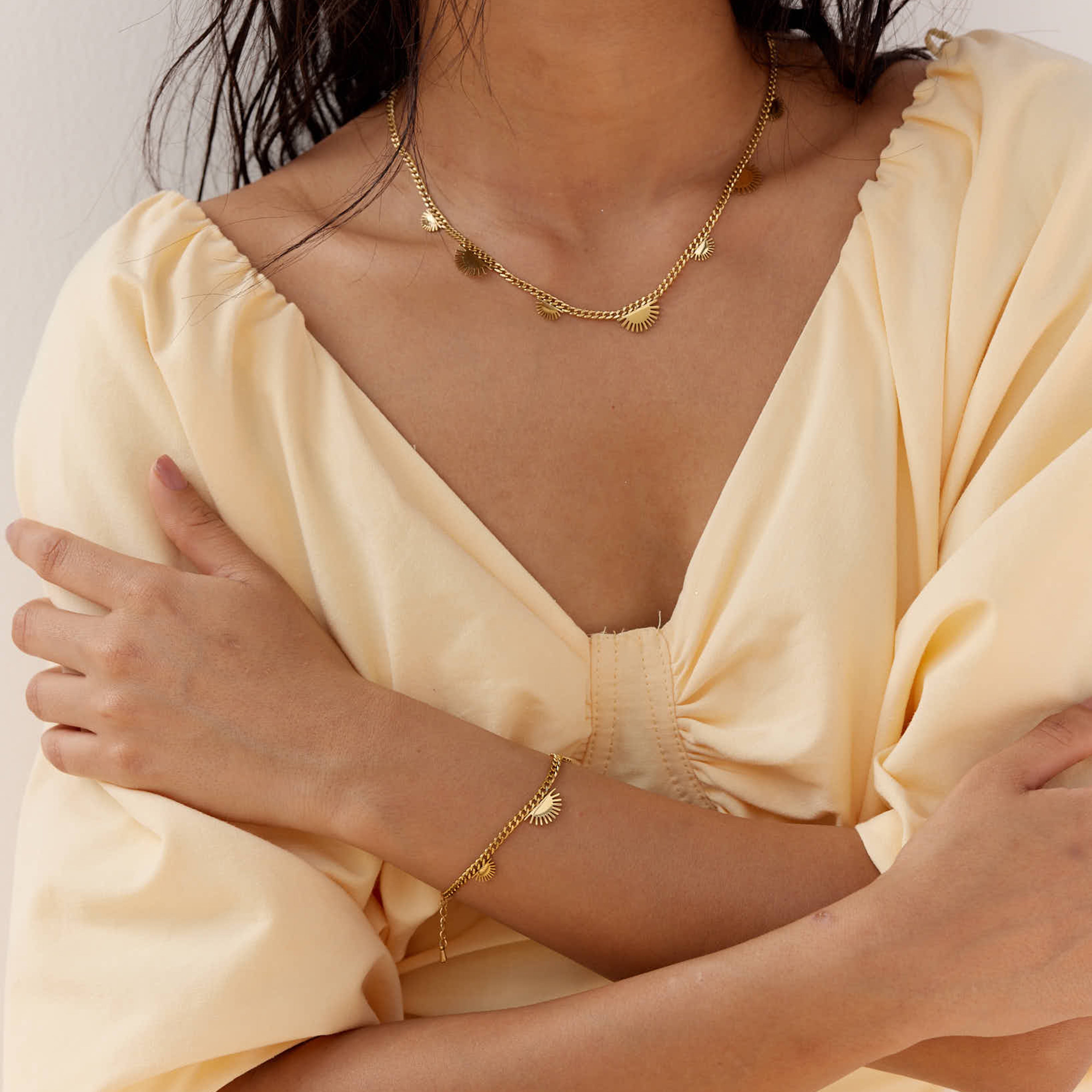 Batur Sunrise Motif Bracelet in 18K Gold Plated