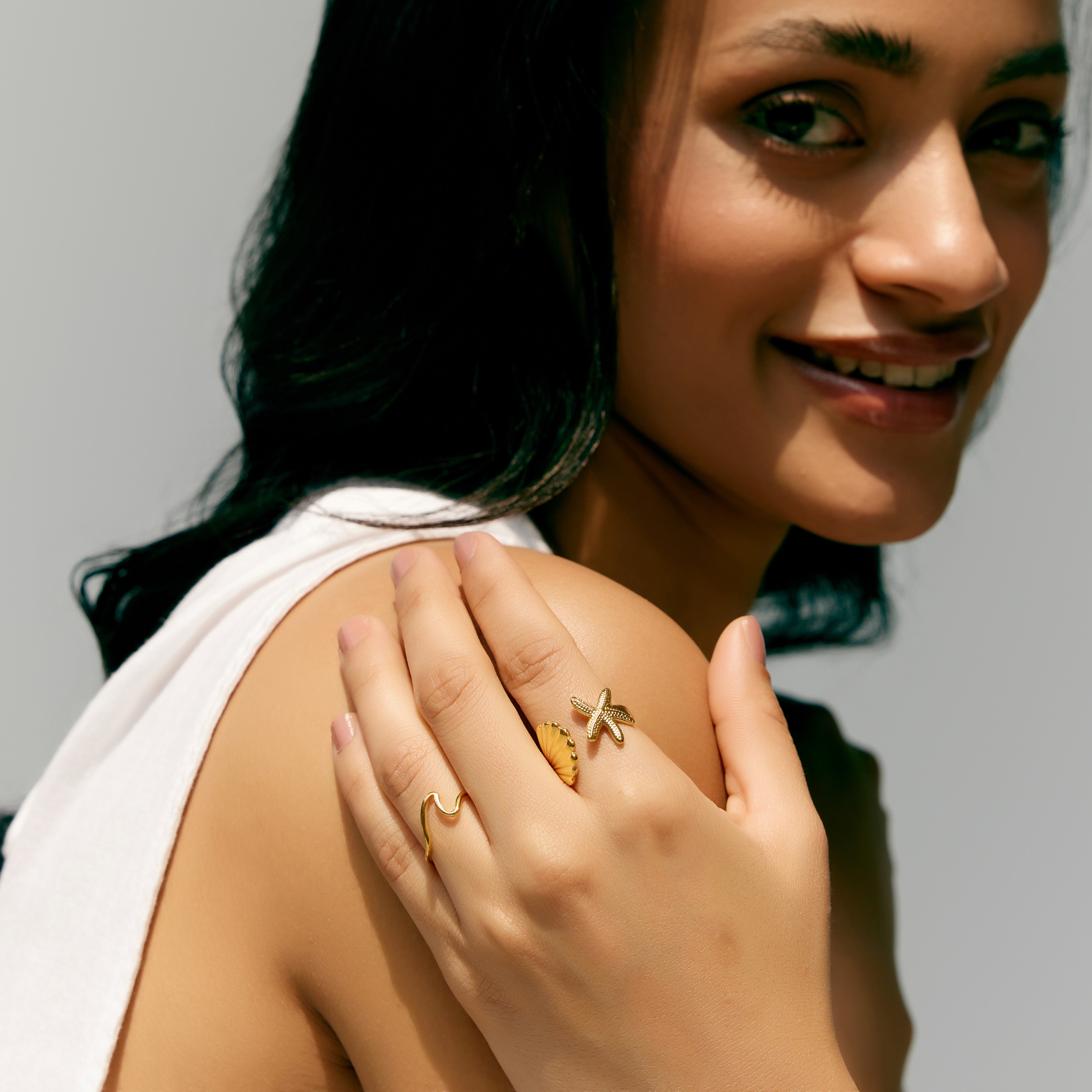 Canggu Wave Ring in 18K Gold Plated