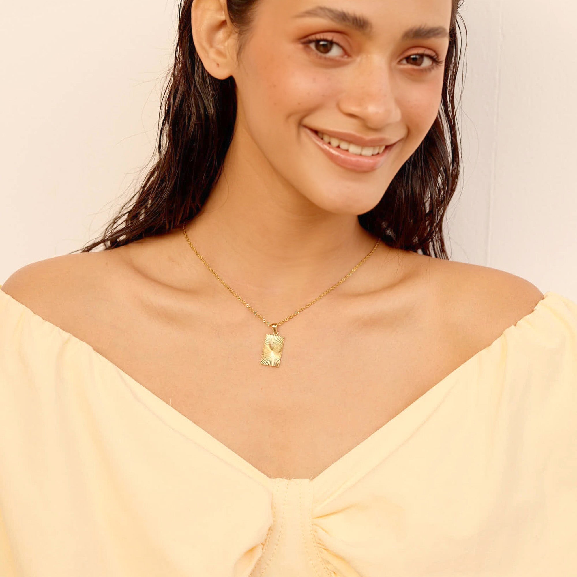 Helena Sunbeam Necklace in 18K Gold Plated