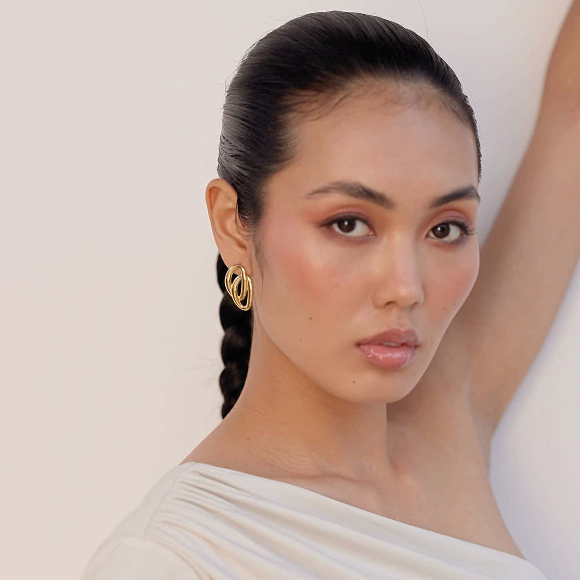 Penelope Drop Earrings in 18K Gold Plated