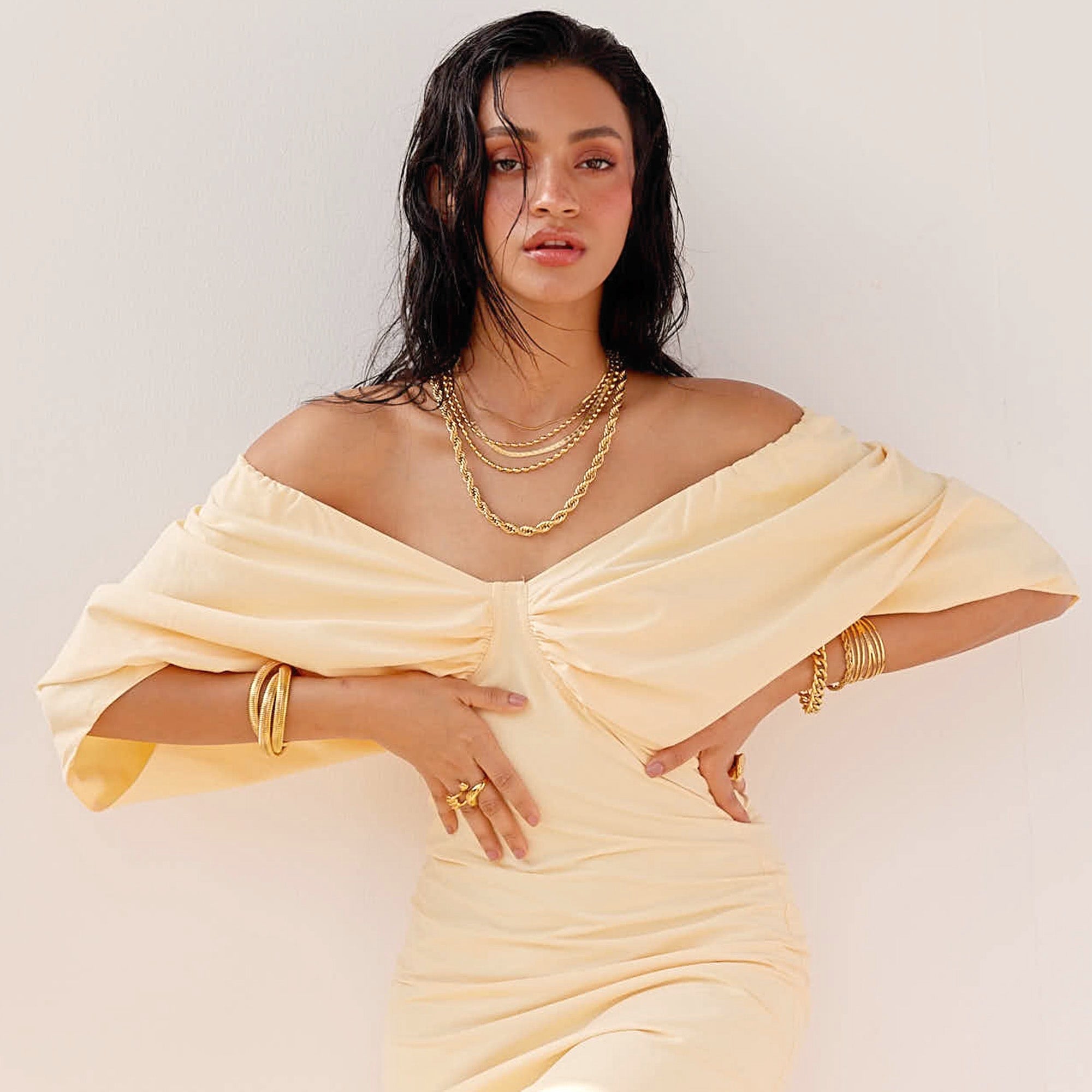 Meghan Interlock Necklace in 18K Gold Plated