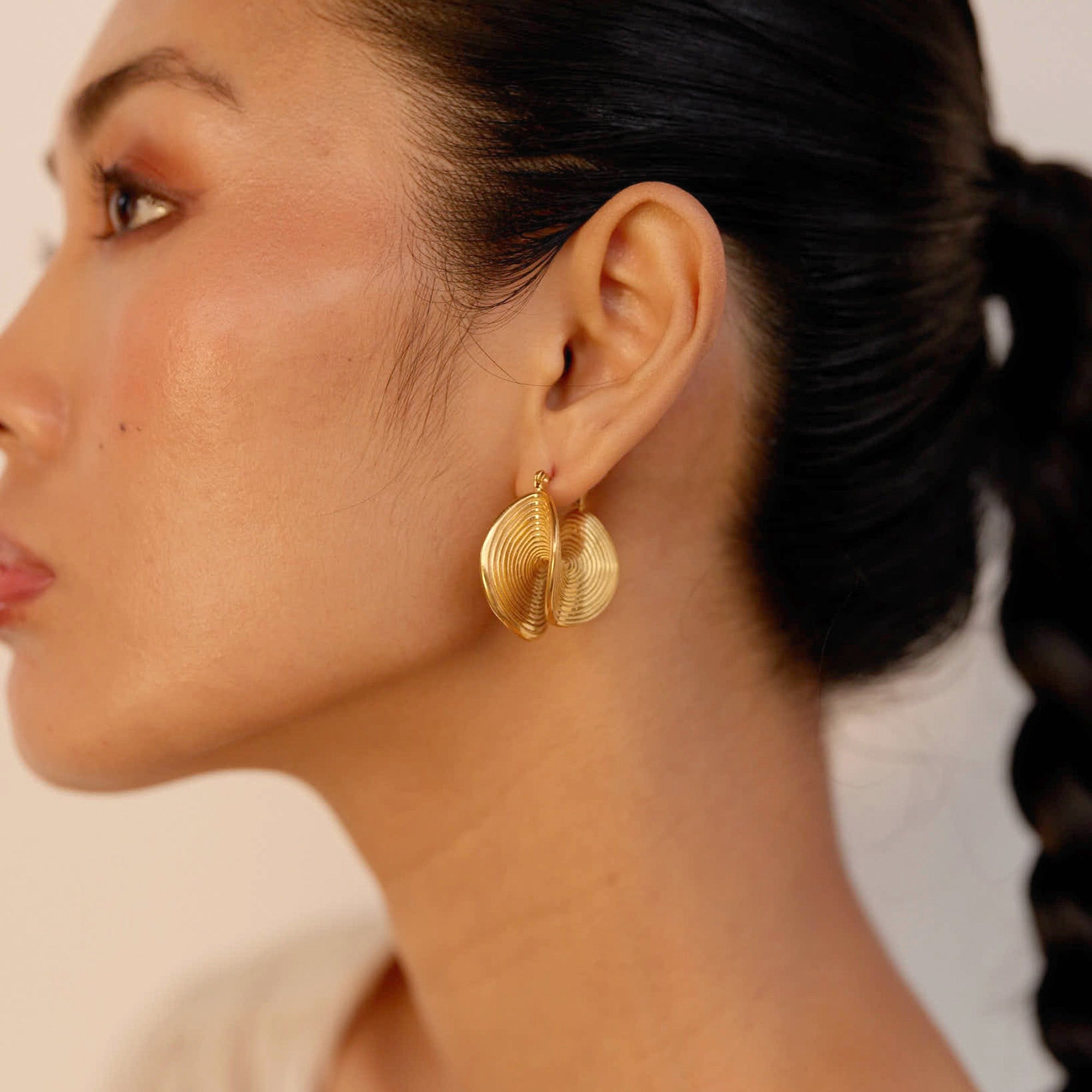 Chloe Signature Earrings in 18K Gold Plated