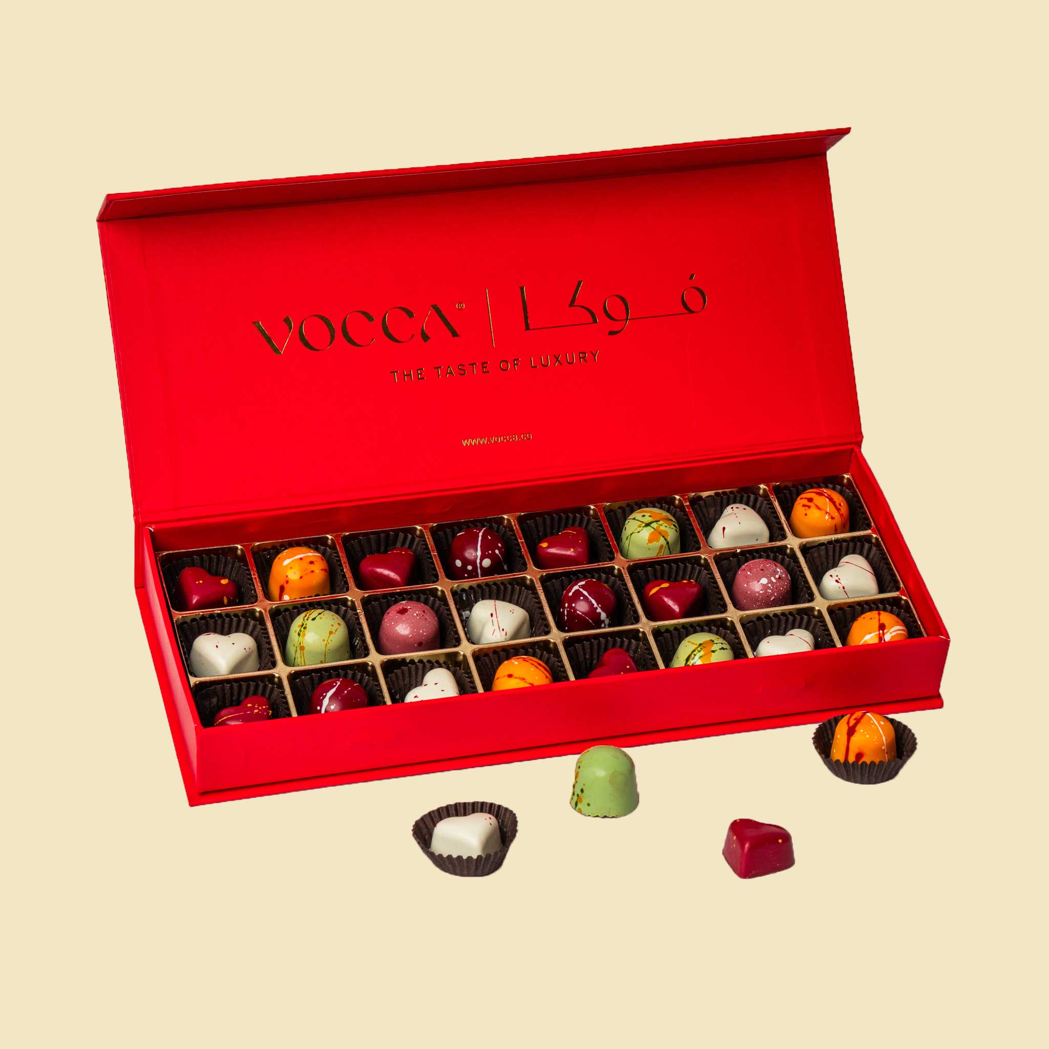 Vocca x Noya - Constellation Chocolate Box & Holly Bow Choker - 001