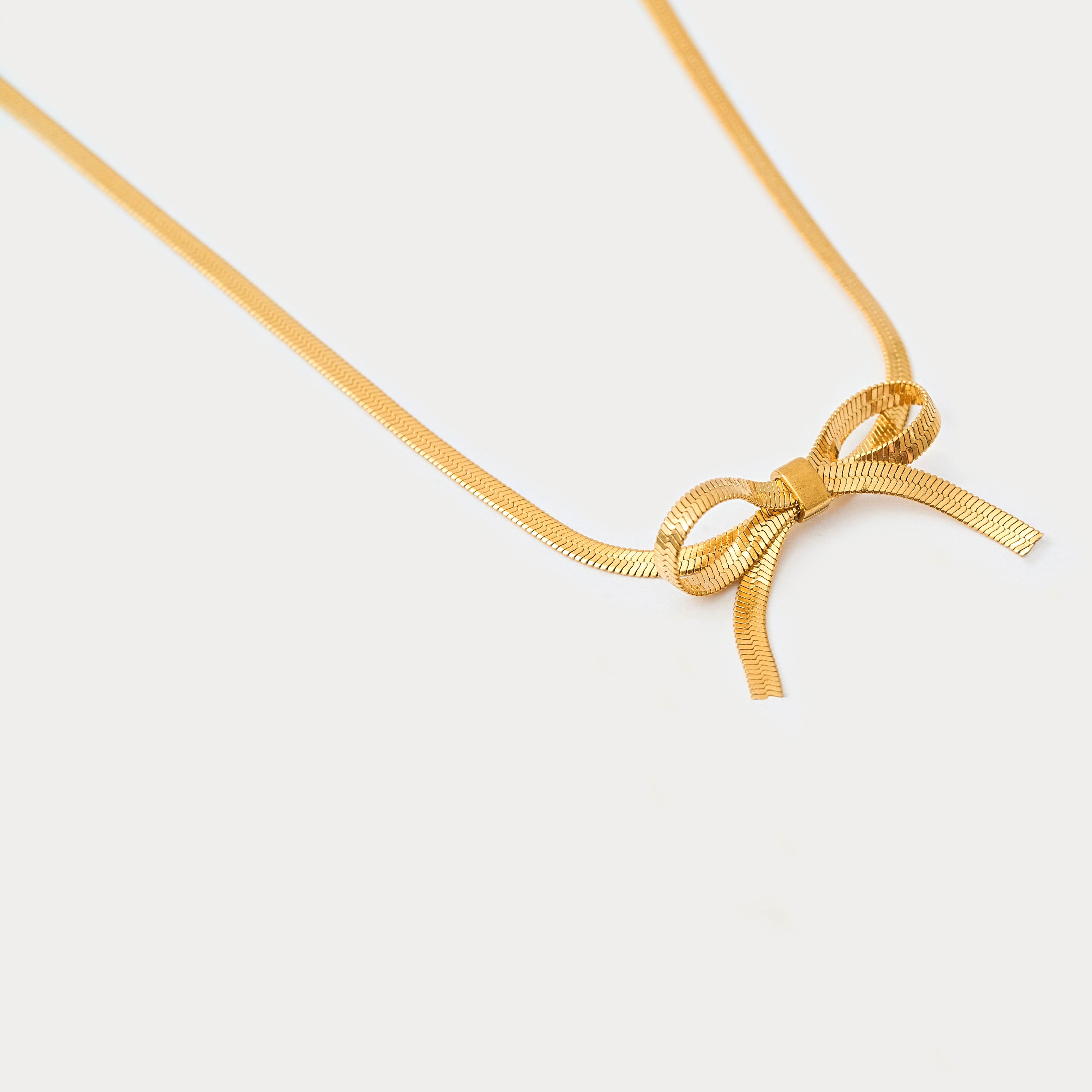 Holly Bow Choker in 18K Gold Plated