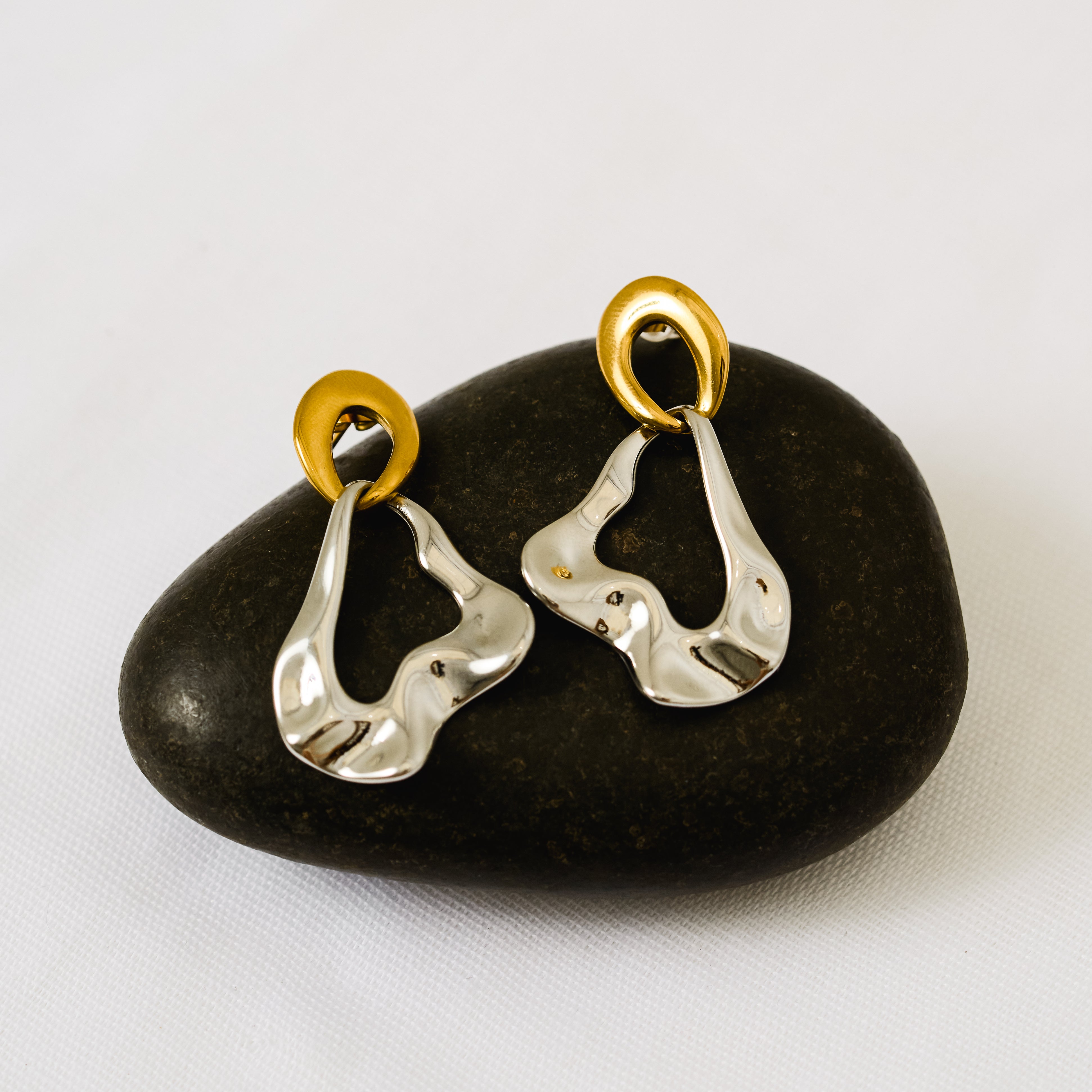 Elara Earrings – Mixed Metals Minimal Drop Earrings