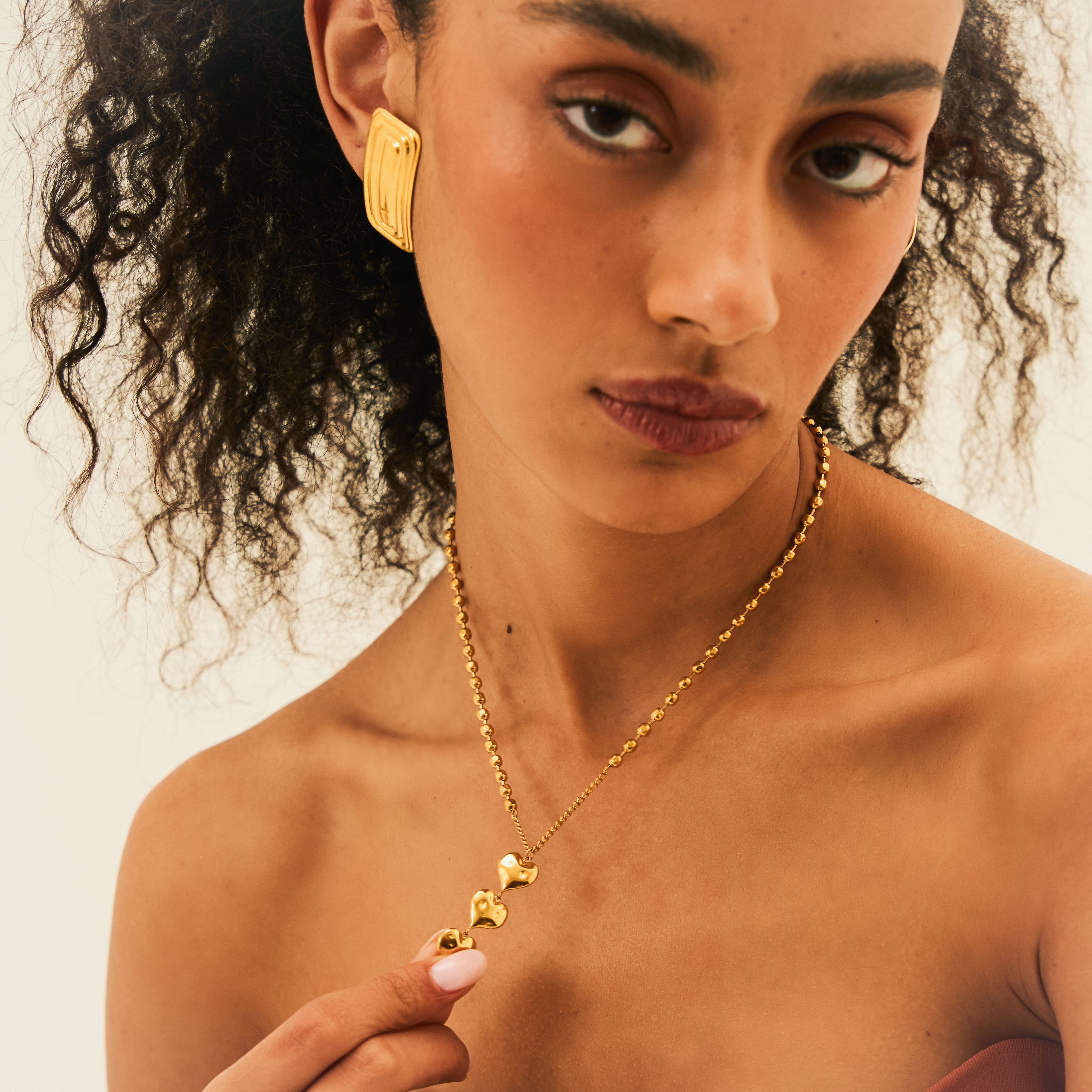 Riviera Statement Bar Earrings in Gold