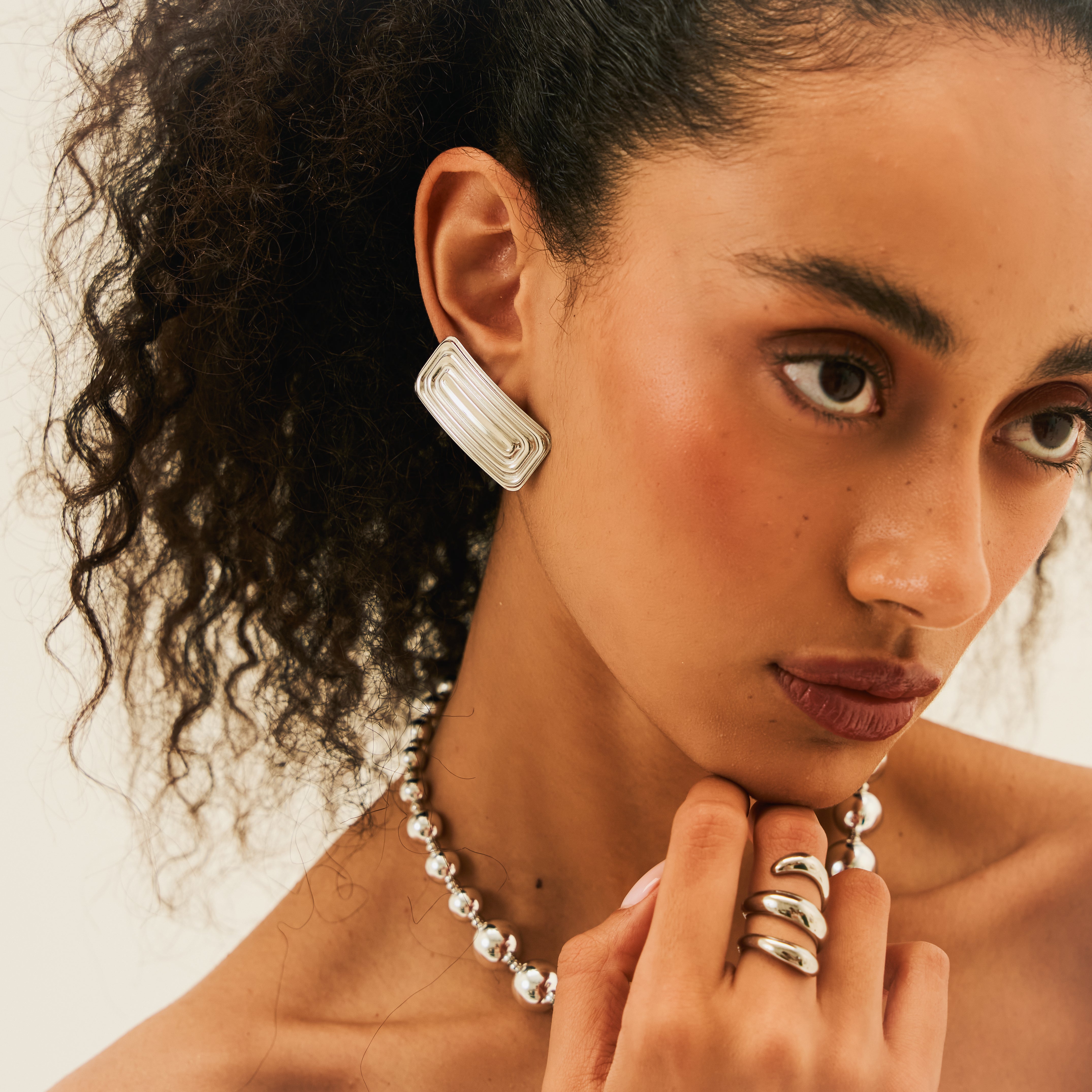 Riviera Statement Bar Earrings in Silver