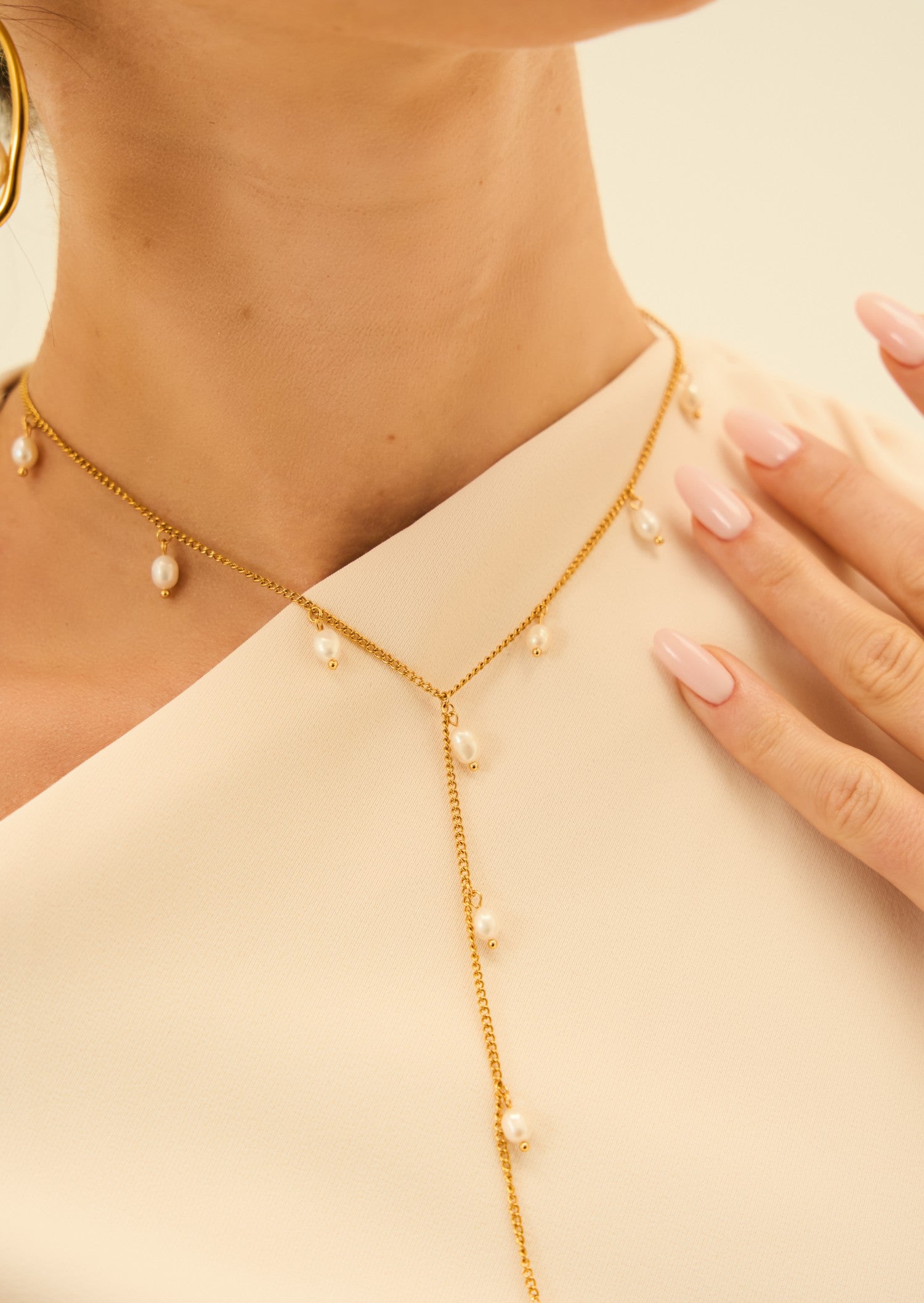 Amal Threaded Pearl Necklace in 18K Gold Plated