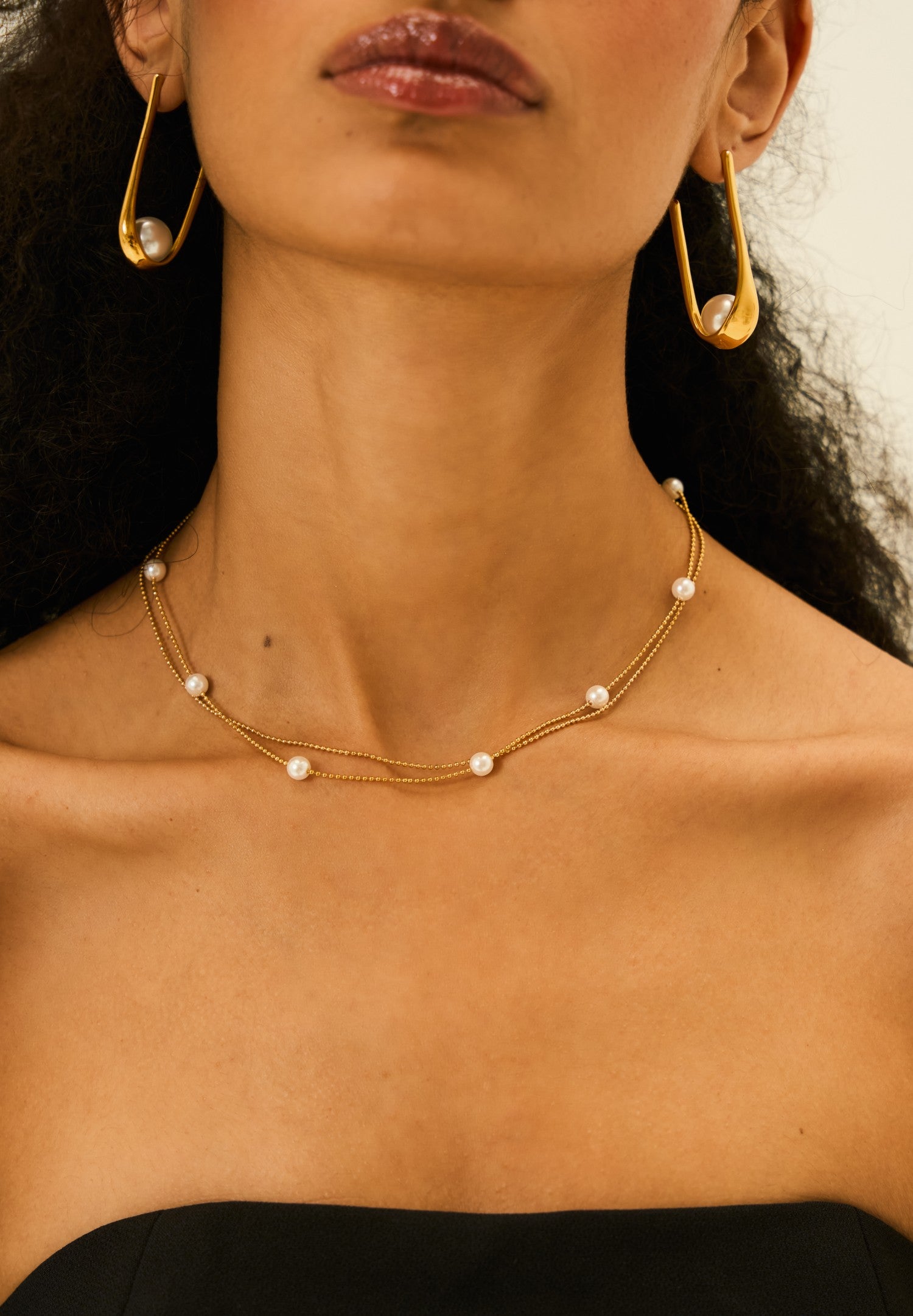 Salma Floating Pearl Choker in 18K Gold Plating