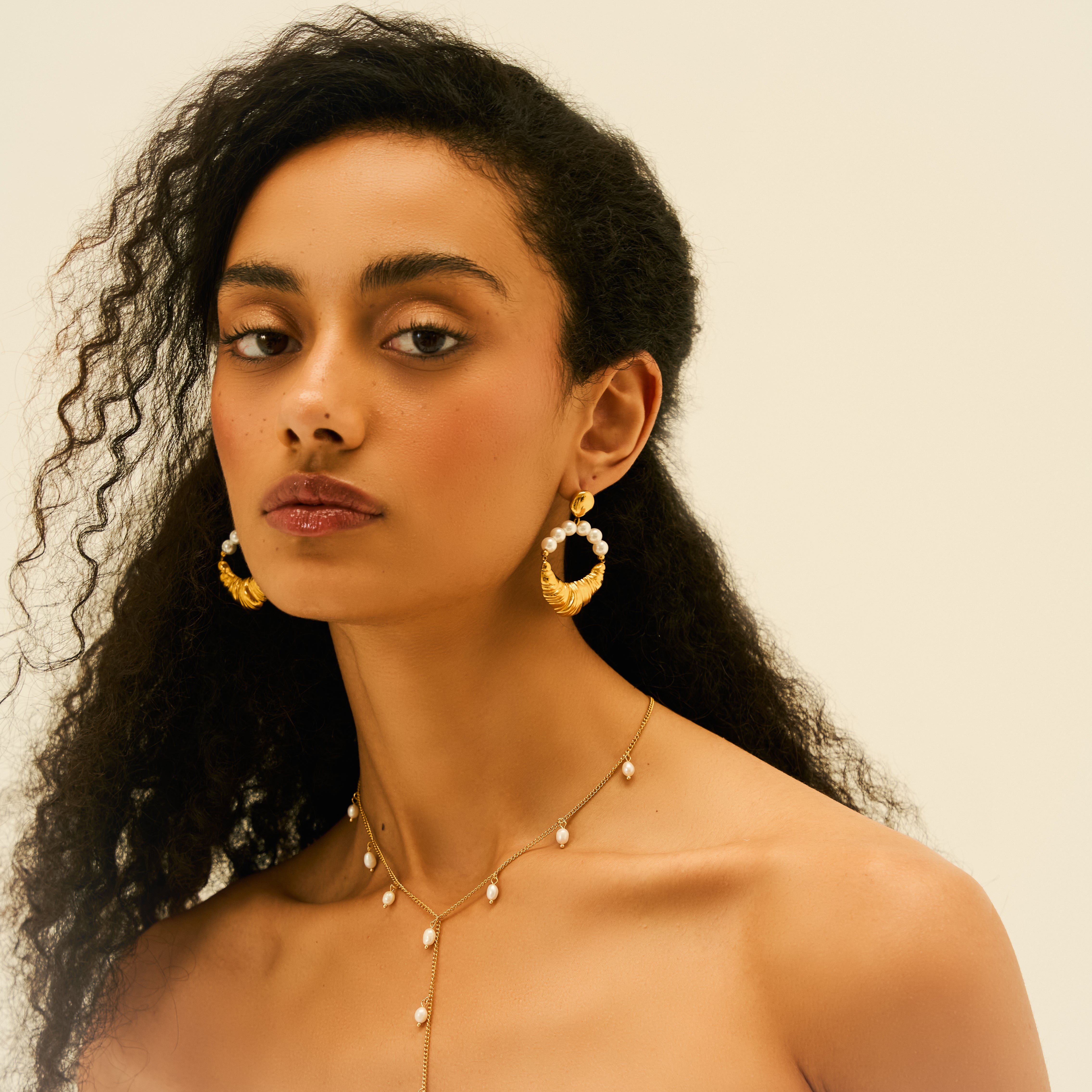 Hana Cascade Pearl Earrings in 18K Gold Plated