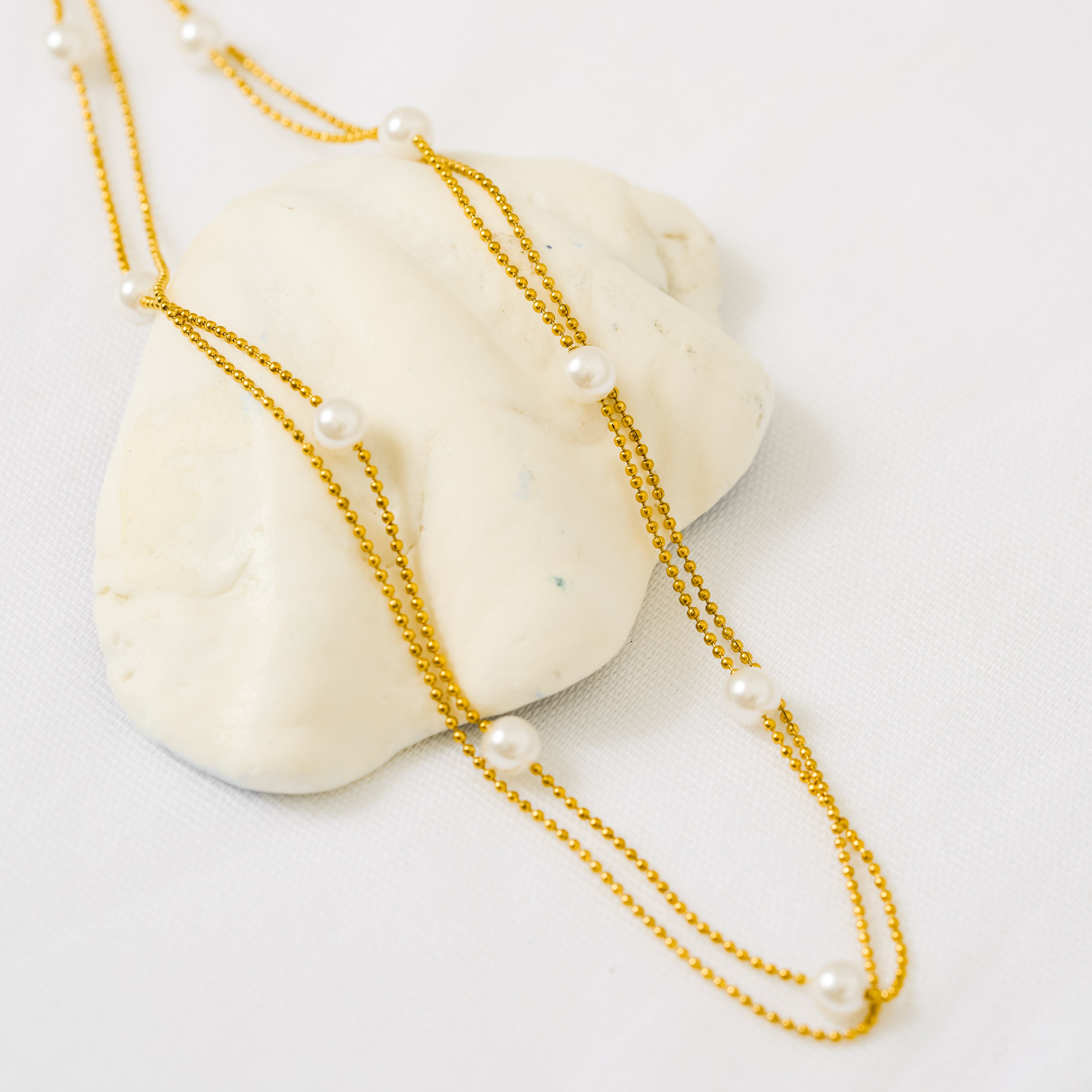 Salma Floating Pearl Choker in 18K Gold Plating