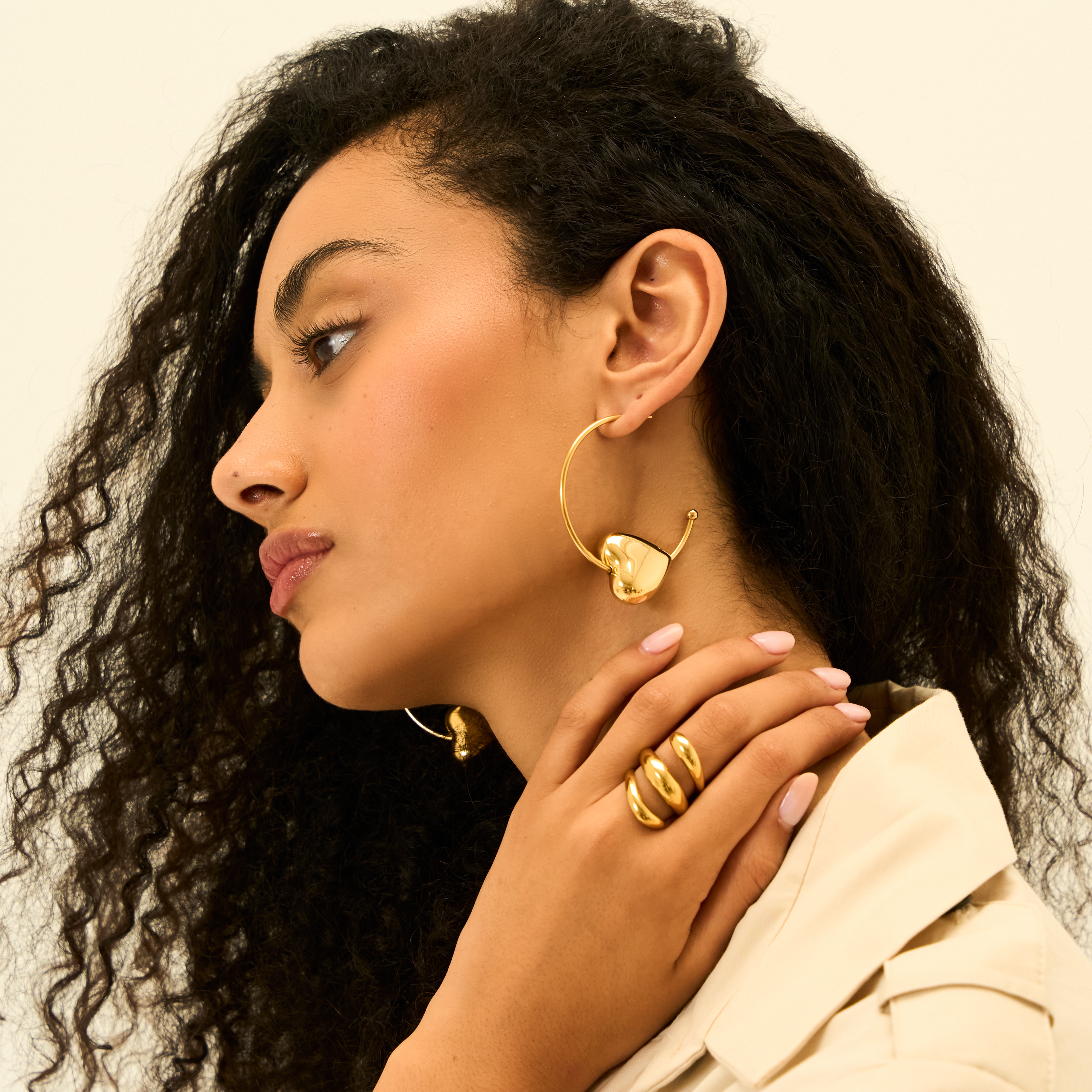 Amora Hoop Earrings in 18K Gold Plated