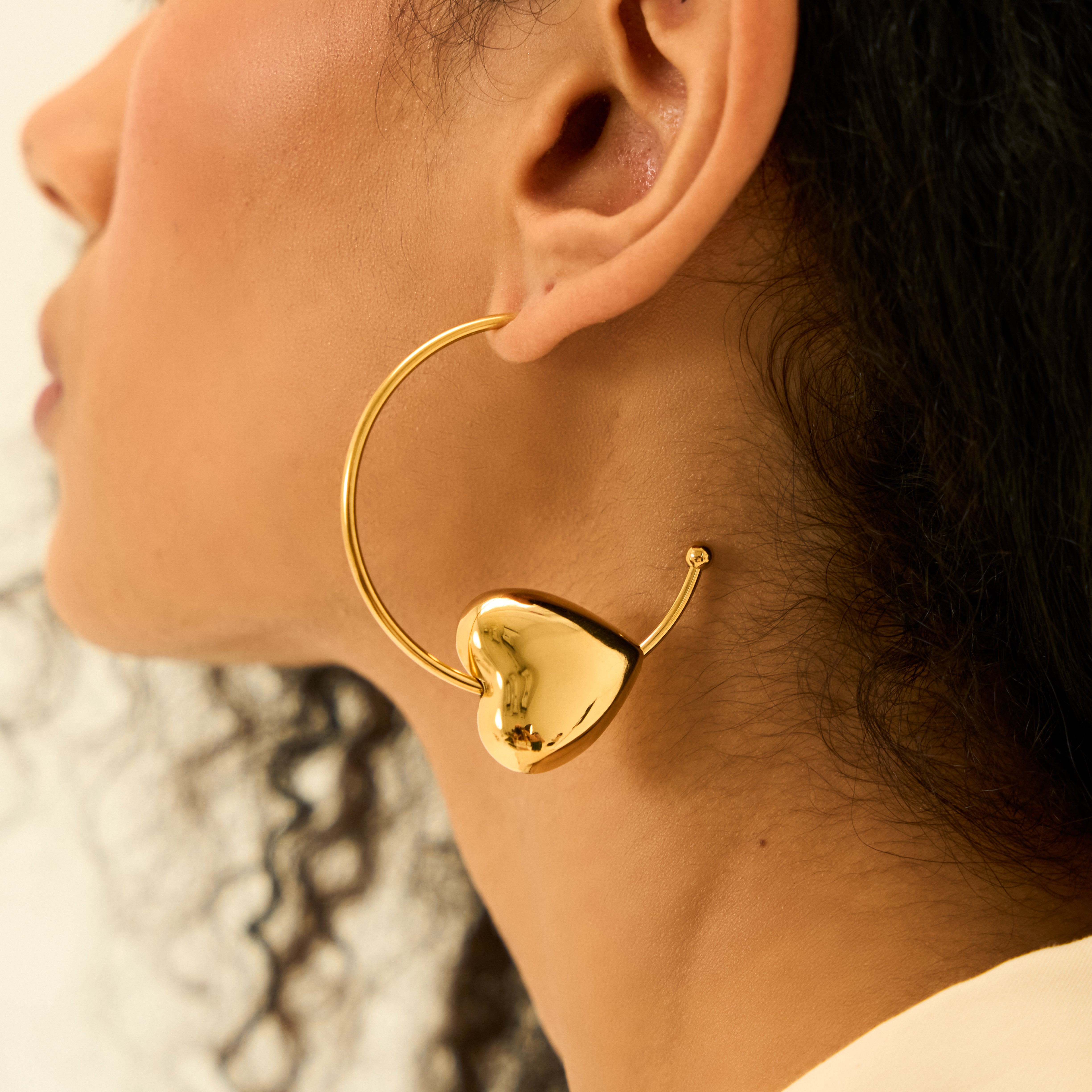 Amora Hoop Earrings in 18K Gold Plated