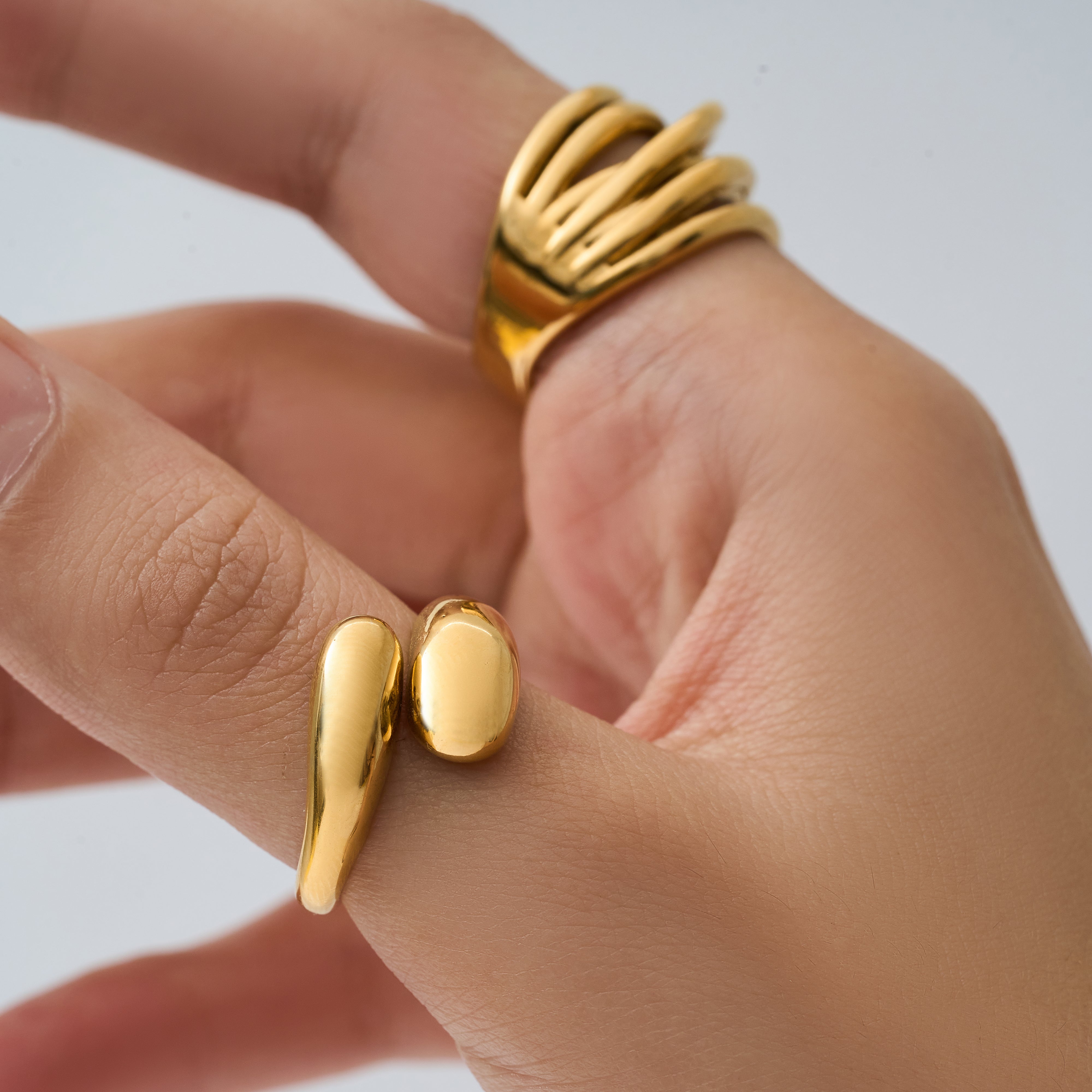 Margarate Ring in 18K Gold Plated