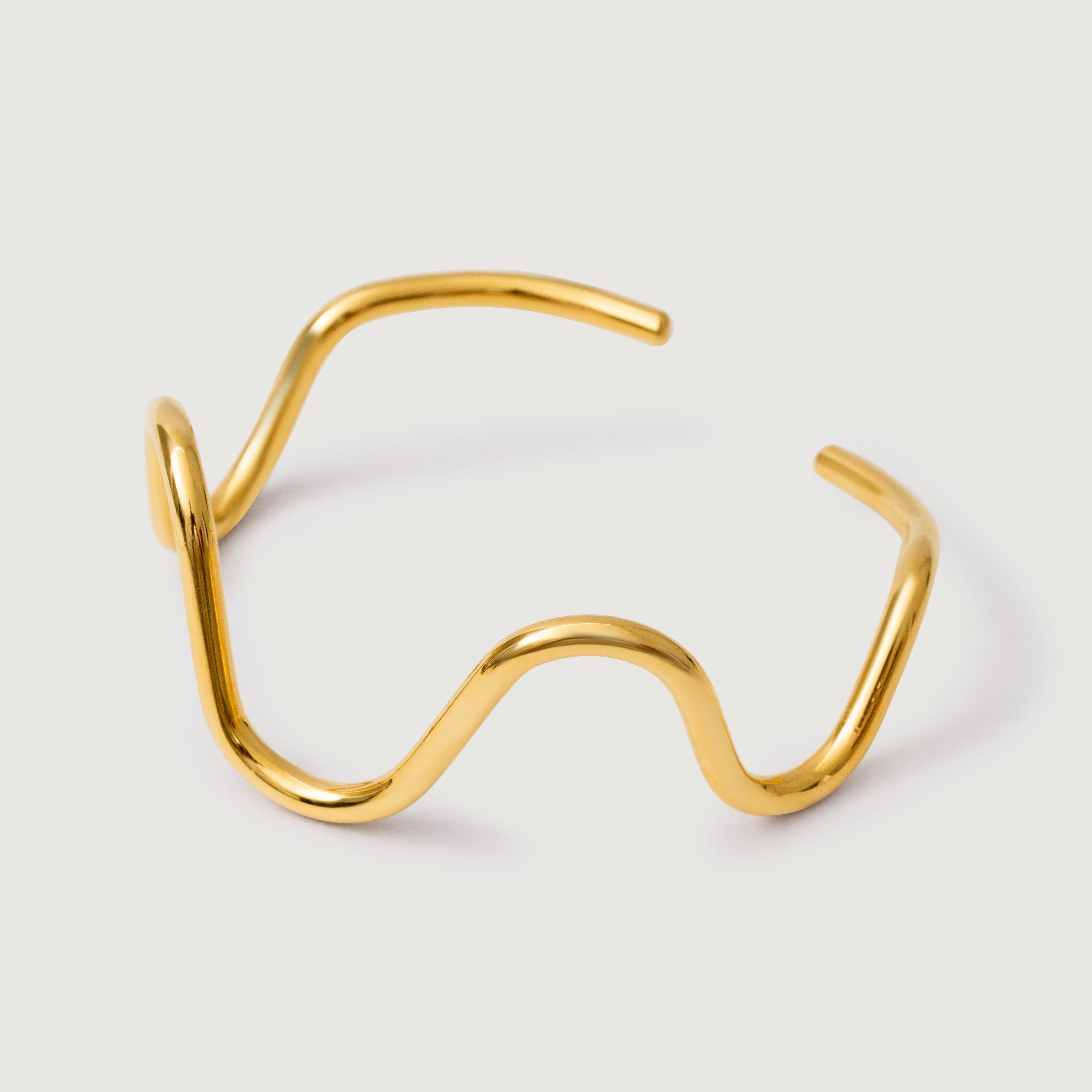 Yemaya Bangle Bracelet in 18K Gold Plated