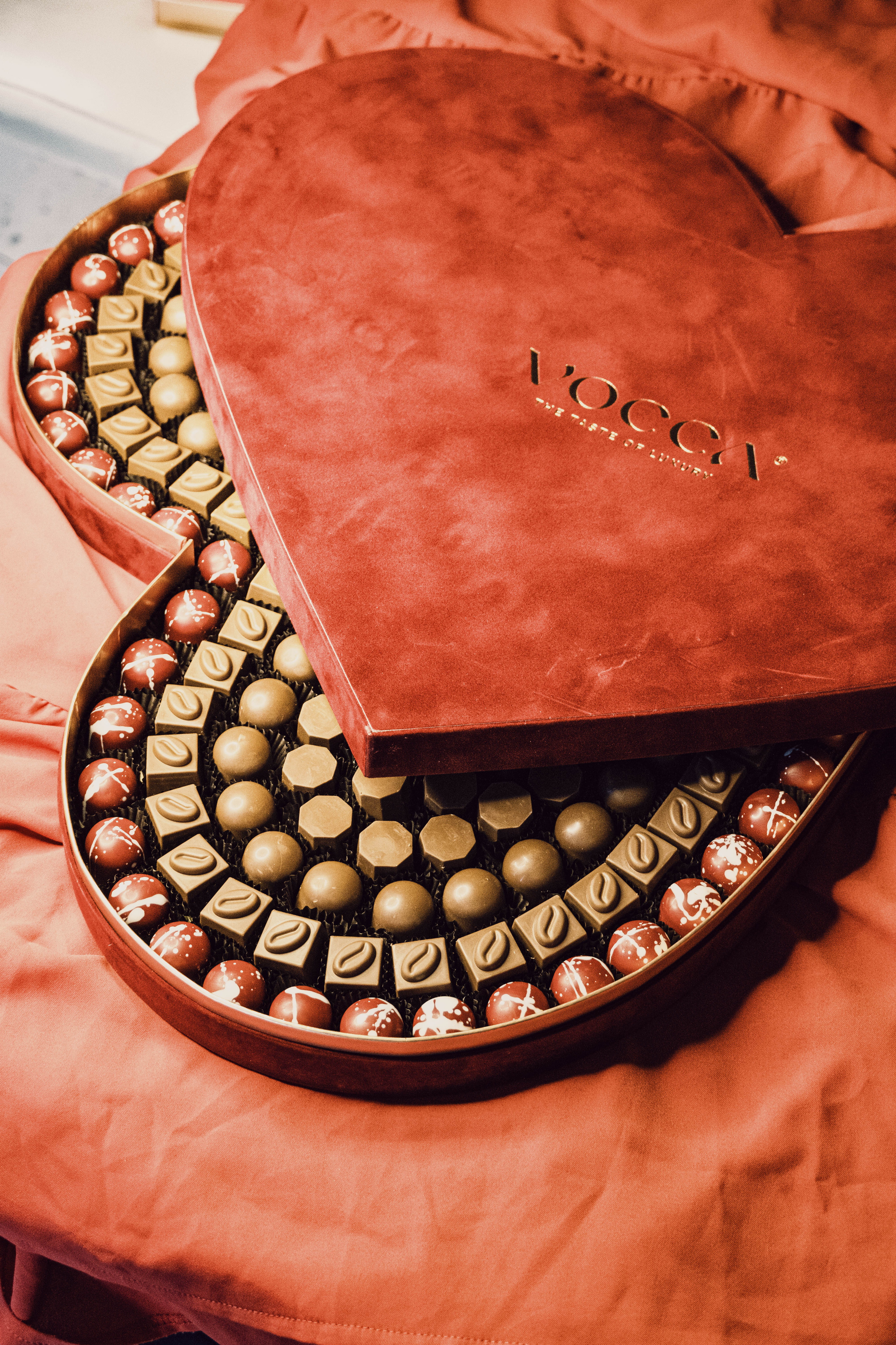 Vocca x Noya - Cuddle Chocolate Box & Paloma Pendant Necklace - 001