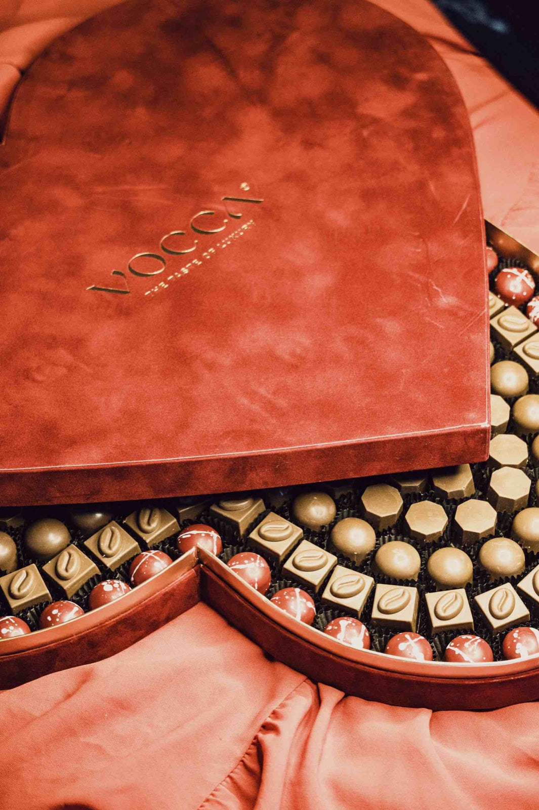 Vocca x Noya - Cuddle Chocolate Box & Penelope Drop Earrings - 002