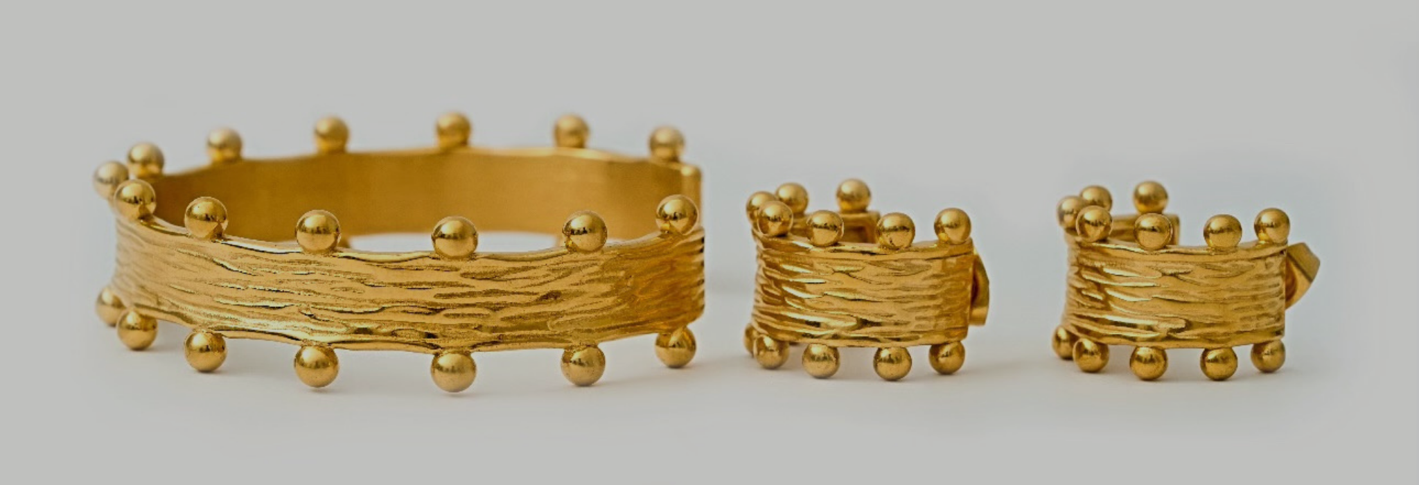 Perfectly Paired. Effortlessly Styled.